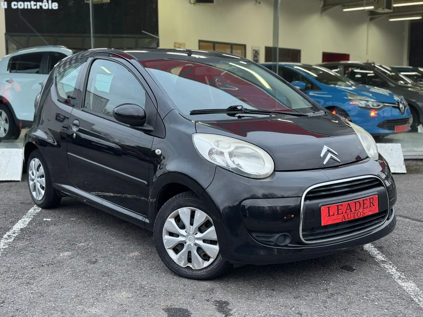 Citroen C1 🟩 1.0 ESSENCE 69CV - AUTOMATIQUE Schwarz - 2