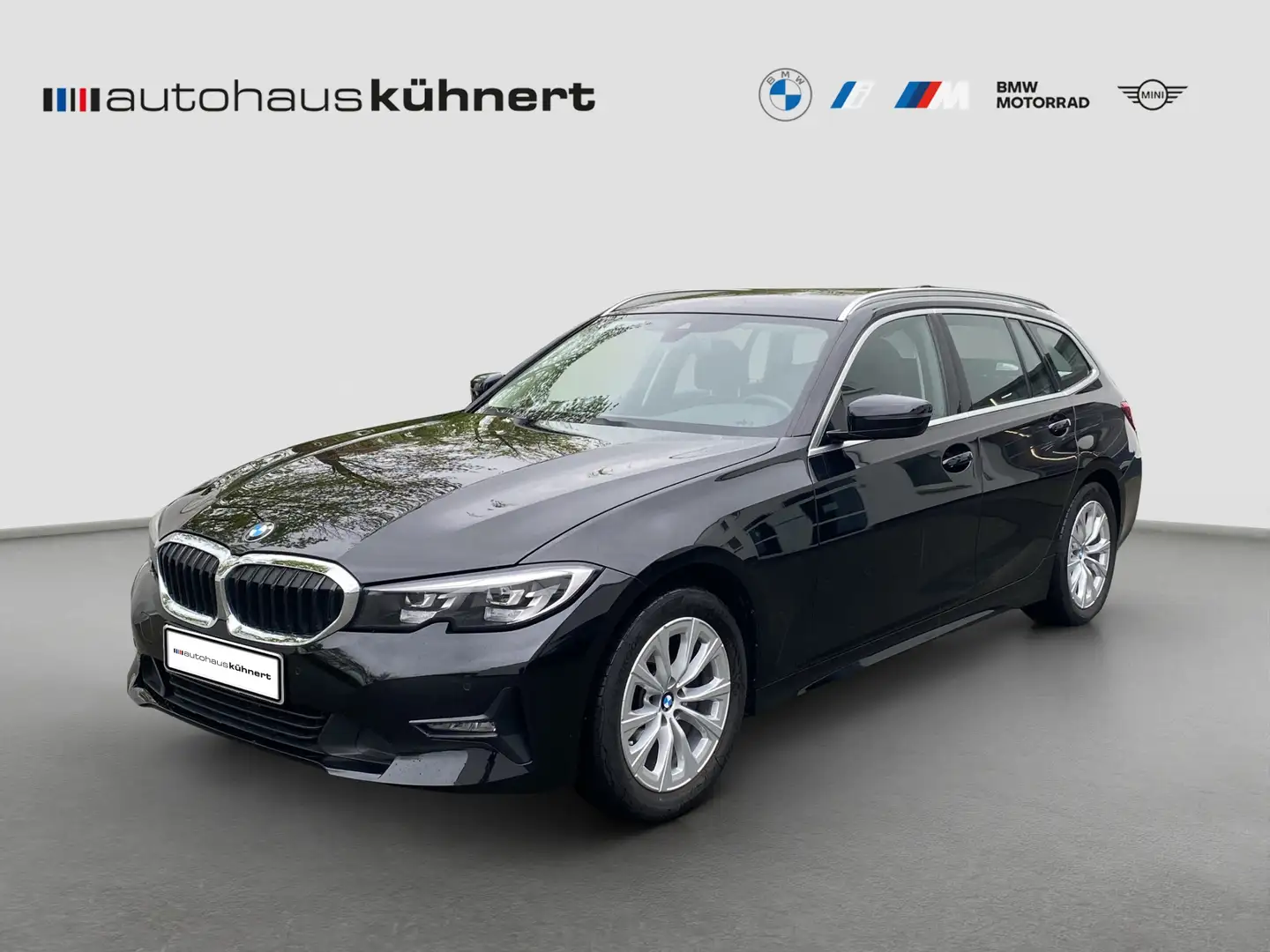 BMW 320 i Touring Advantage SpurAss AHK AUT PDC Zwart - 1