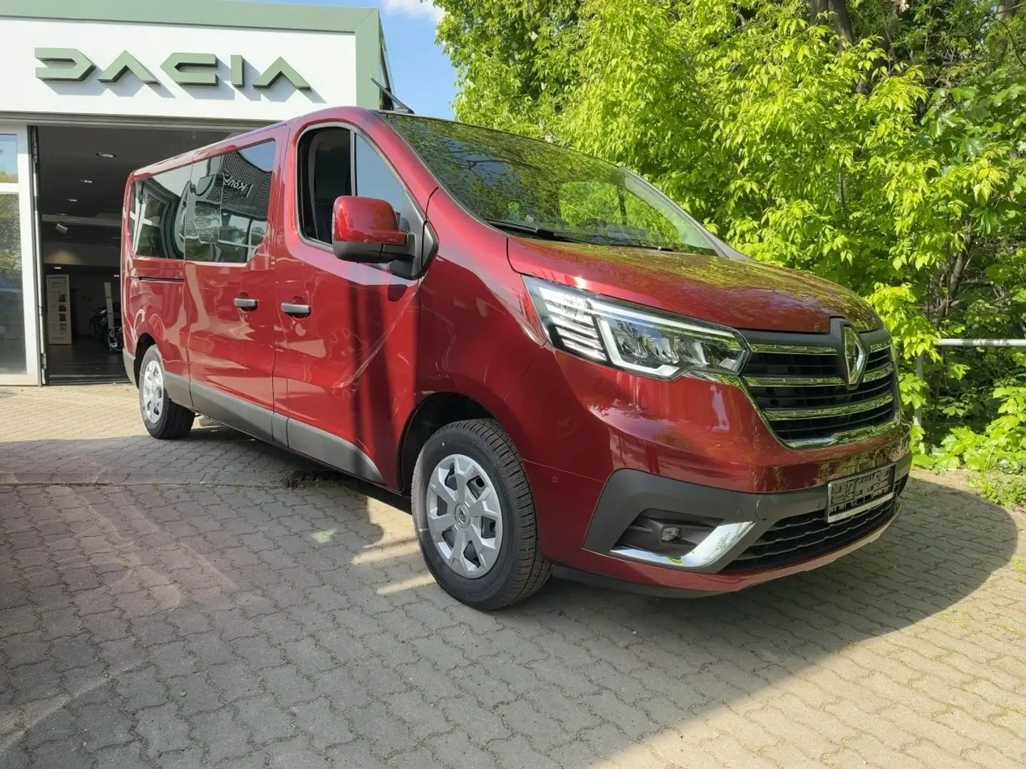 Renault Trafic Pkw Grand Life Blue dCi 150 EDC Rot - 2