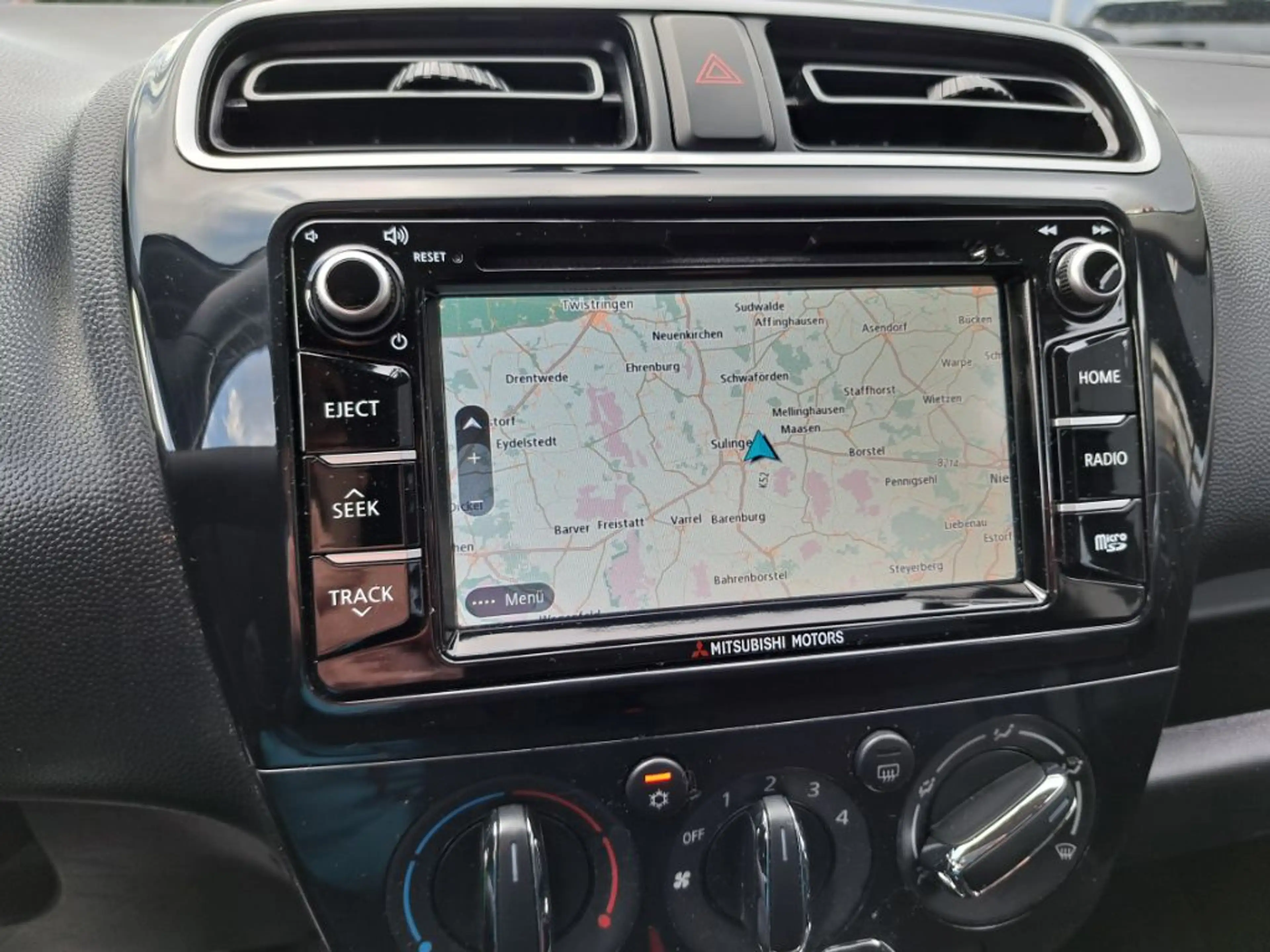 Mitsubishi Space Star 1.2 Clear Tec Active+ — photo 15