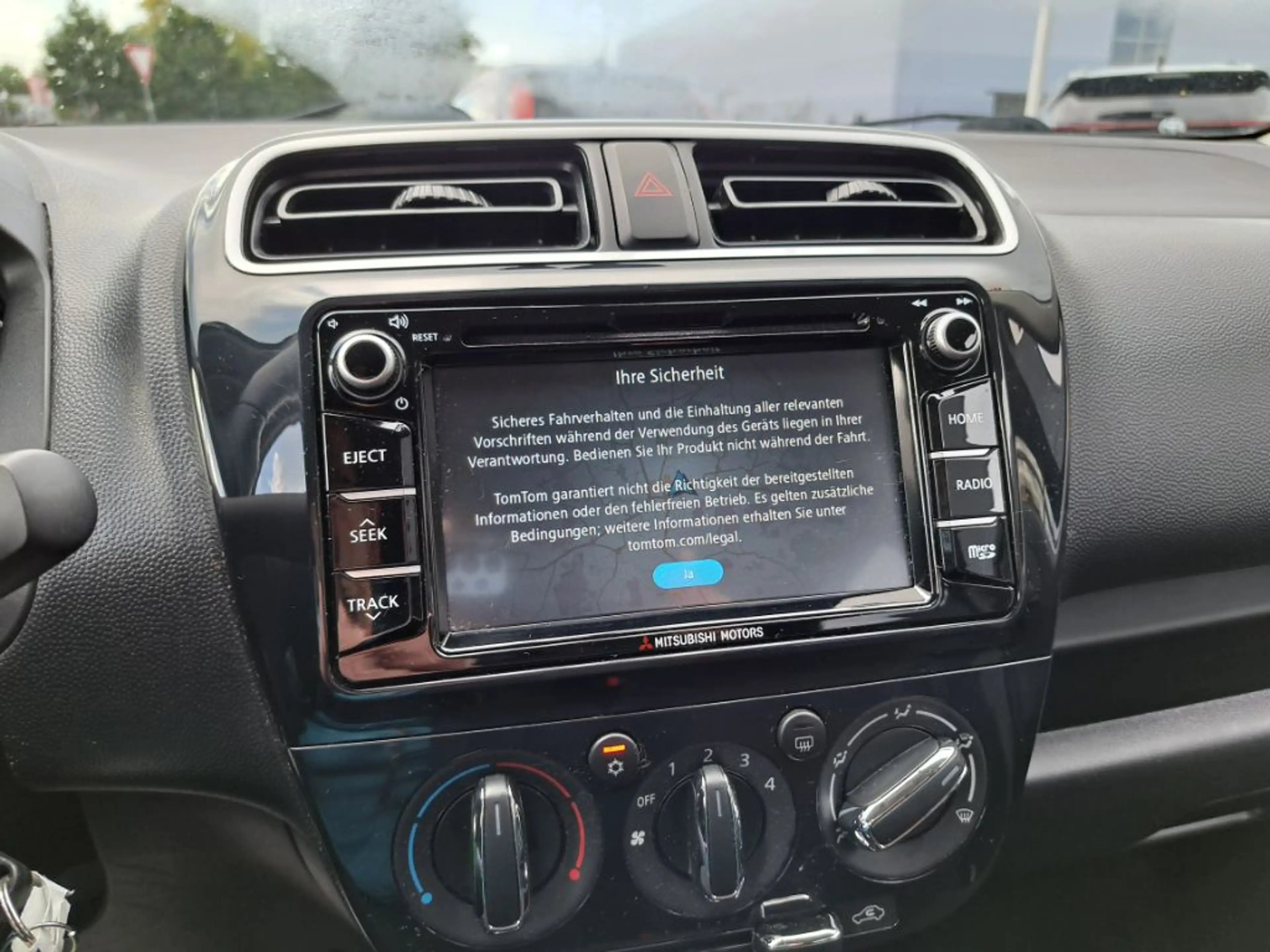 Mitsubishi Space Star 1.2 Clear Tec Active+ — photo 14