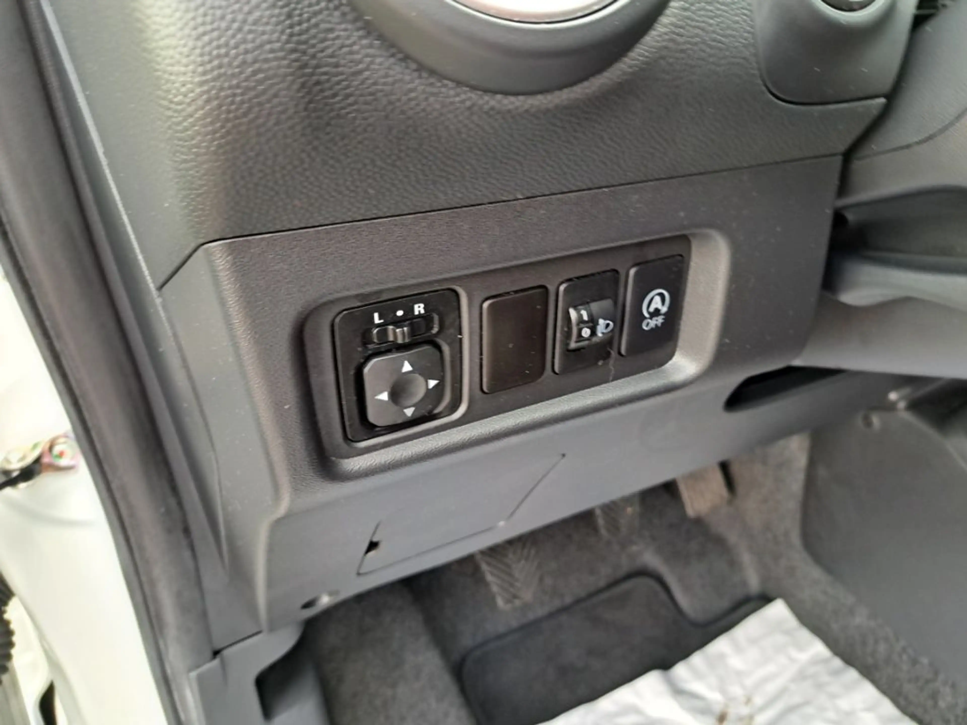 Mitsubishi Space Star 1.2 Clear Tec Active+ — photo 11