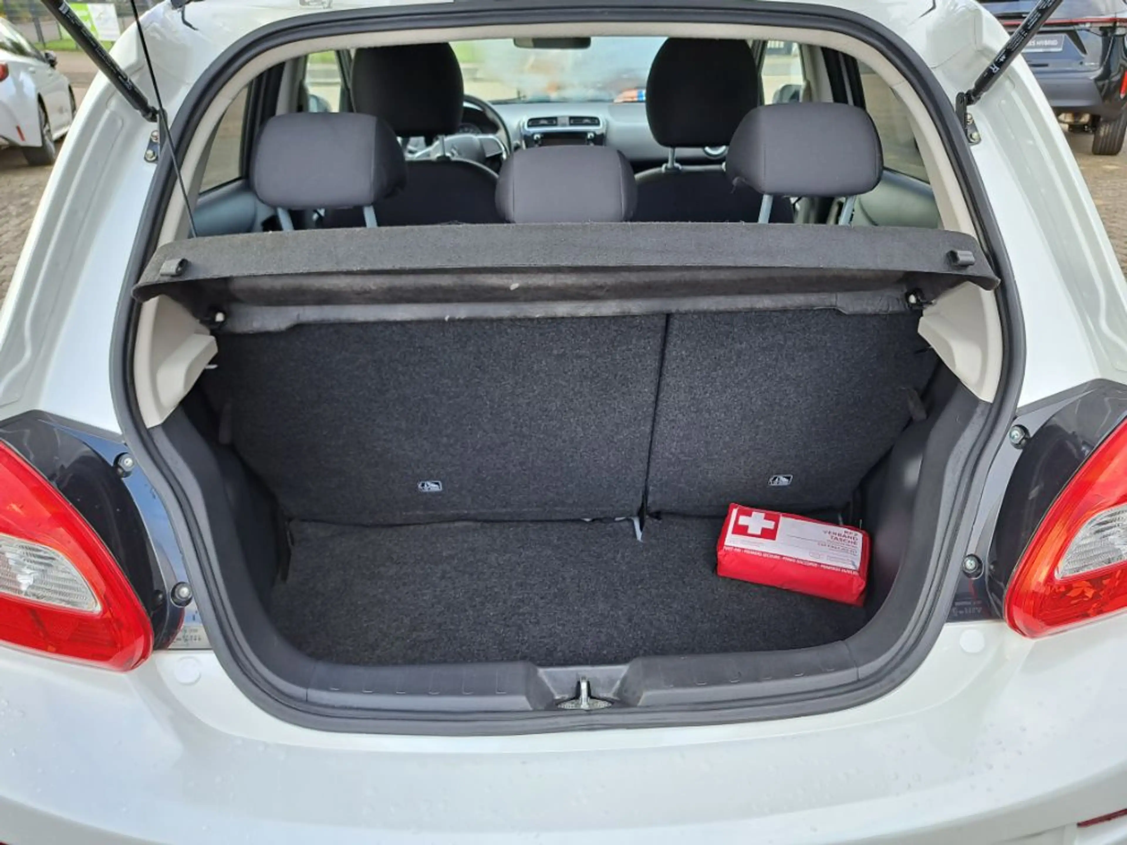 Mitsubishi Space Star 1.2 Clear Tec Active+ — photo 7
