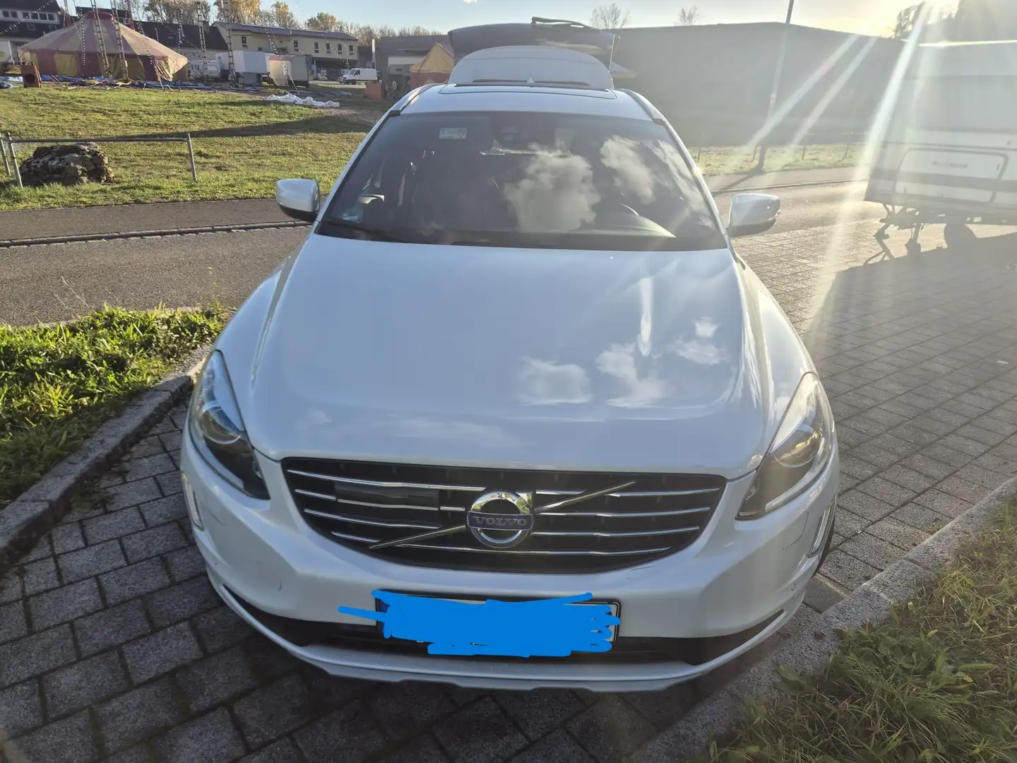 Volvo XC60 XC60 D4 Geartronic Linje Inscription Weiß - 2