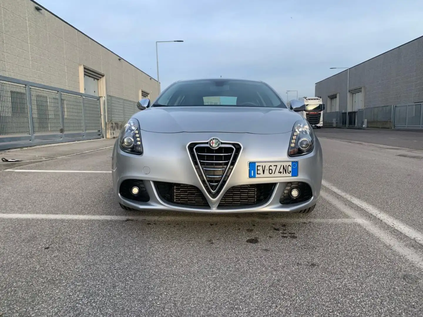 Alfa Romeo Giulietta 2.0 jtdm(2) Exclusive 140cv Silber - 1
