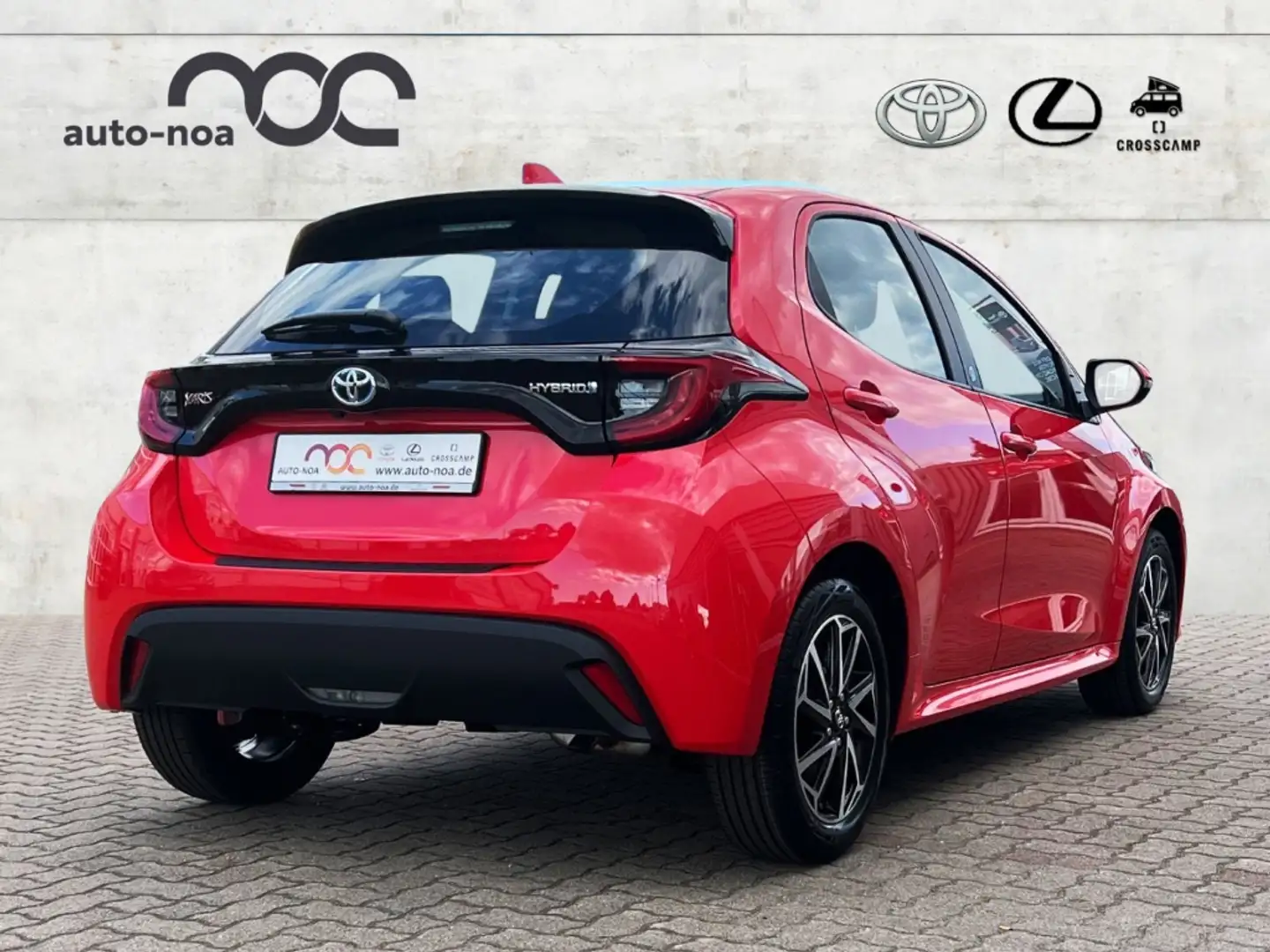 Toyota Yaris Hybrid Team D Comfort Paket LED Rouge - 2