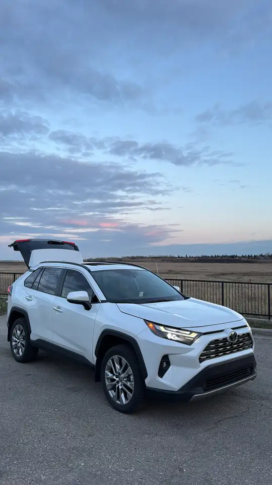 2023 Toyota RAV 4
