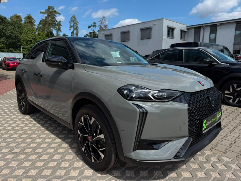 DS Automobiles DS 3 1.2 PureTech 130 Performance Line + Navi+LM — photo 4