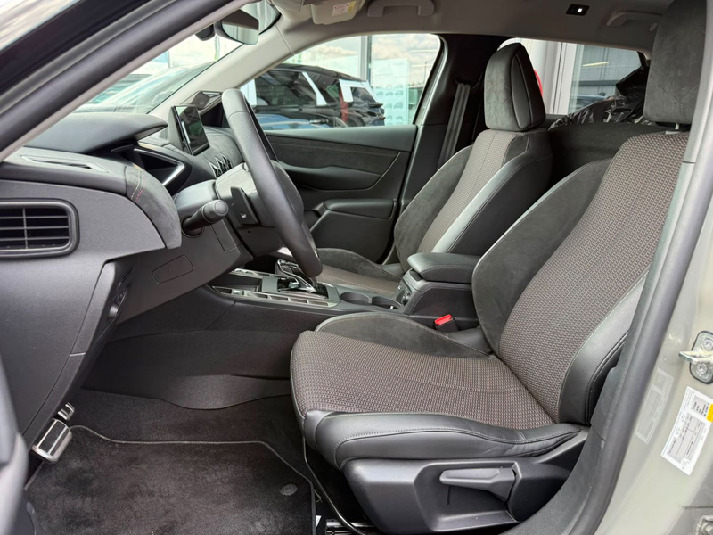 DS Automobiles DS 3 1.2 PureTech 130 Performance Line + Navi+LM — photo 9