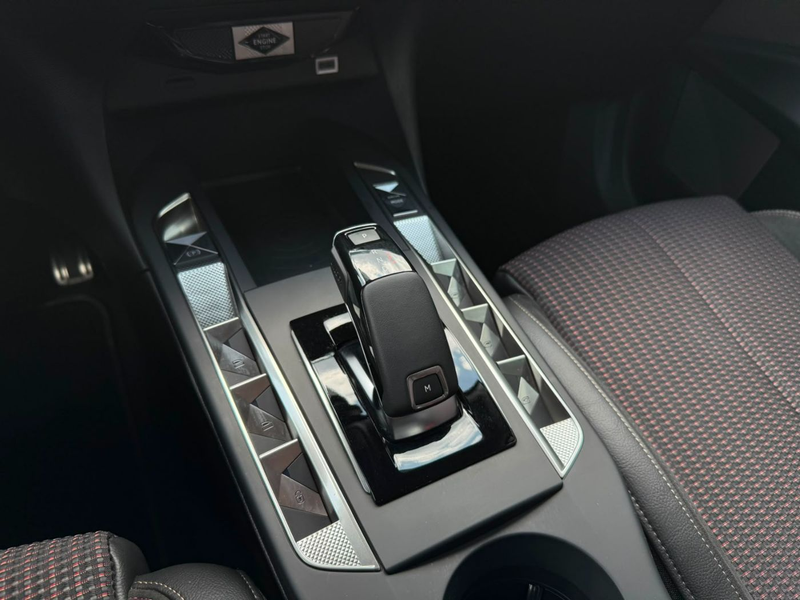 DS Automobiles DS 3 1.2 PureTech 130 Performance Line + Navi+LM — photo 14