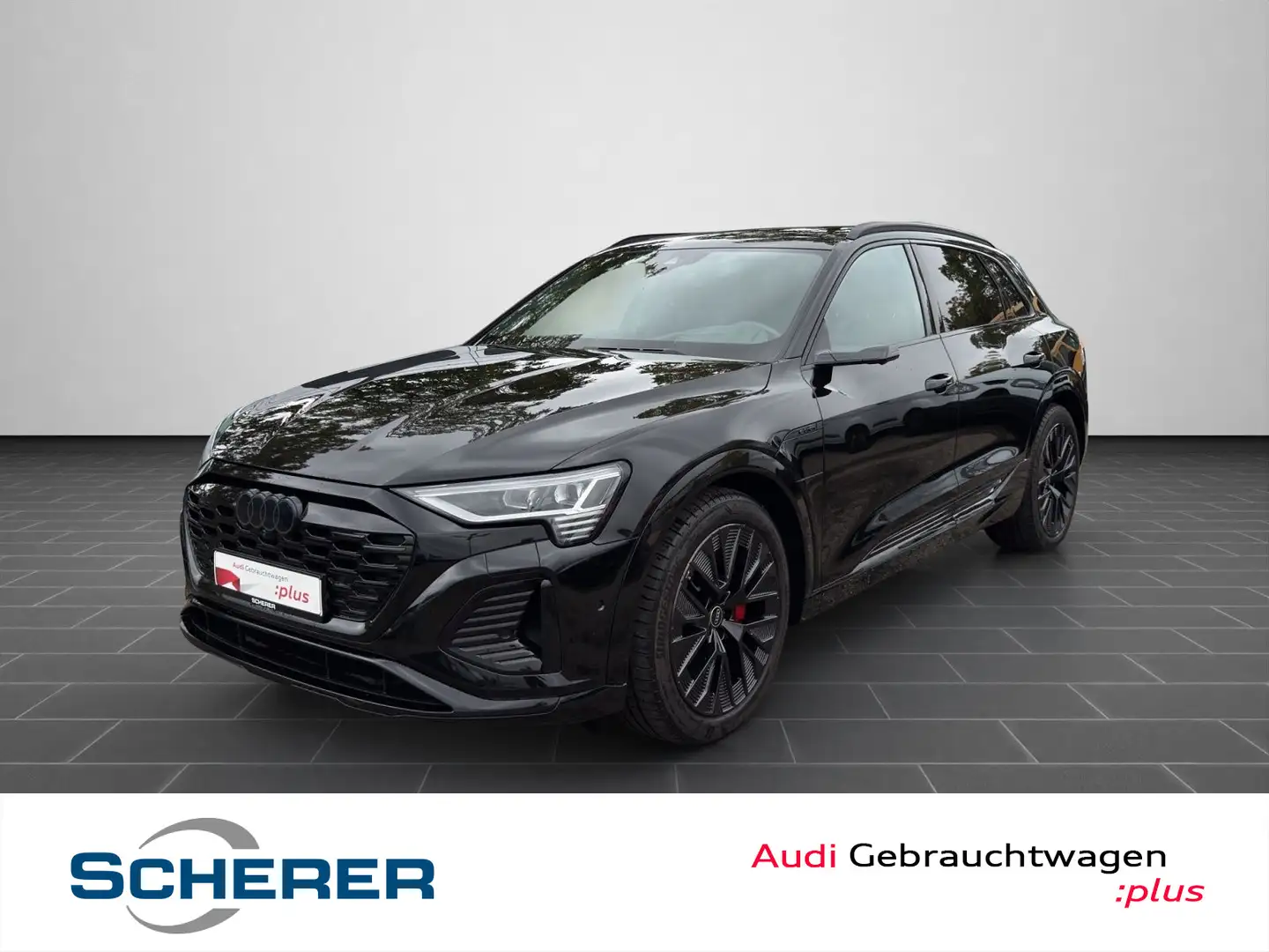 Audi Q8 e-tron 55 e-tron quattro S line PANO MATRIX H Schwarz - 1