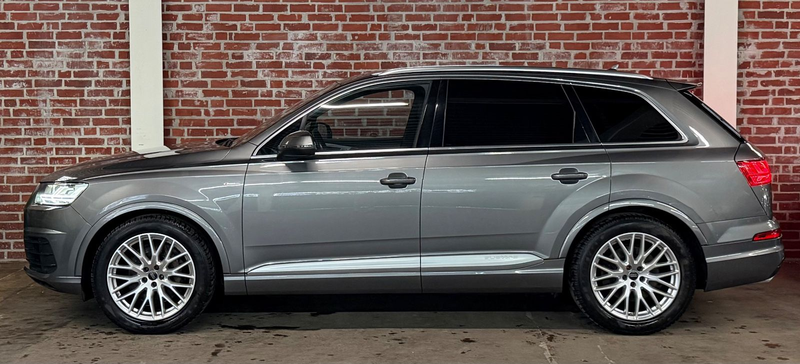 Audi Q7 3.0 Tdi quattro 3x Sline HUD/AHK/BOSE/7-Sitze — photo 2
