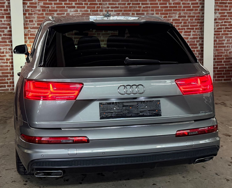 Audi Q7 3.0 Tdi quattro 3x Sline HUD/AHK/BOSE/7-Sitze — photo 3