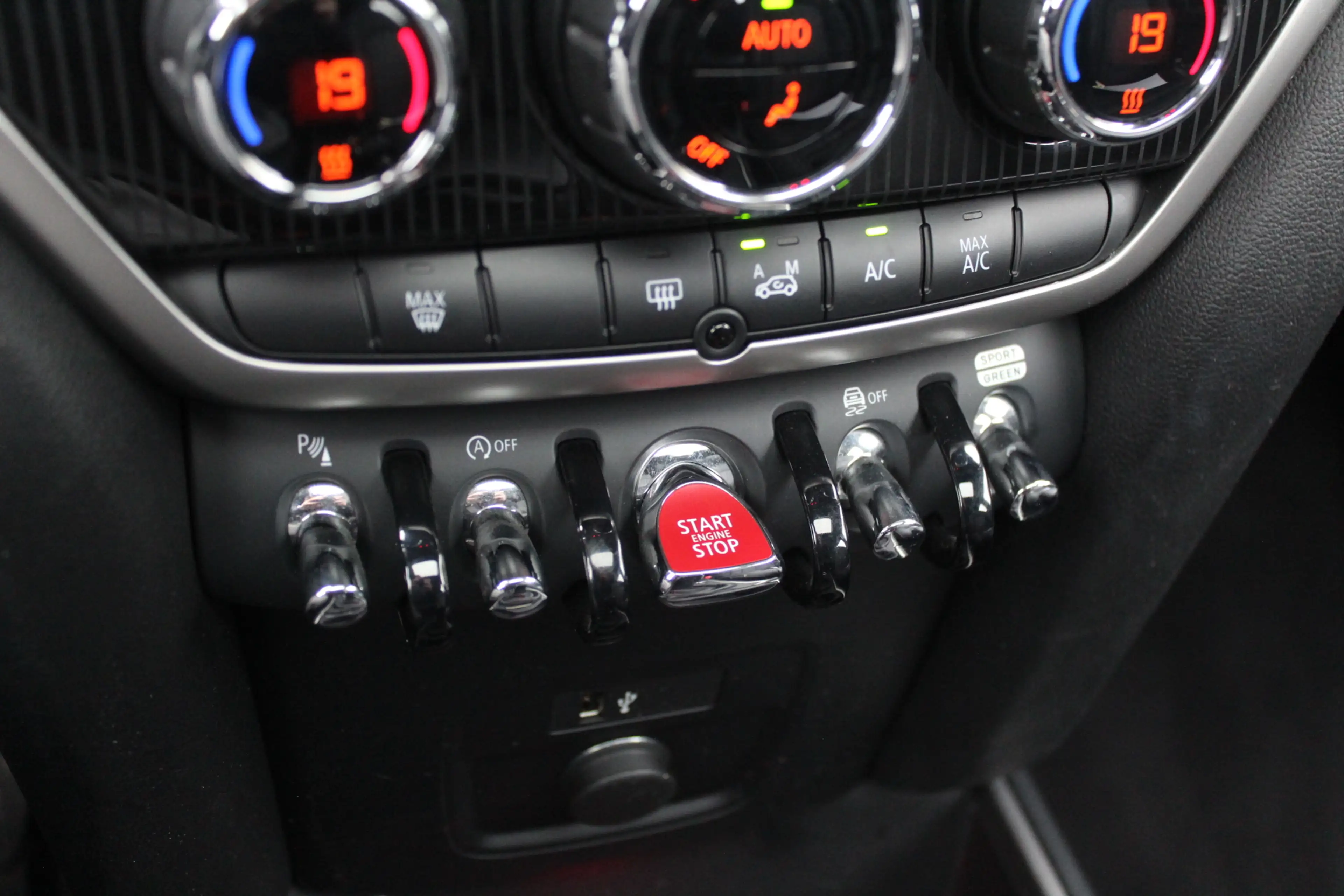 MINI Cooper S Countryman Mini 2.0 Hammersmith / Panoramadak / Leder / Keyle — photo 26