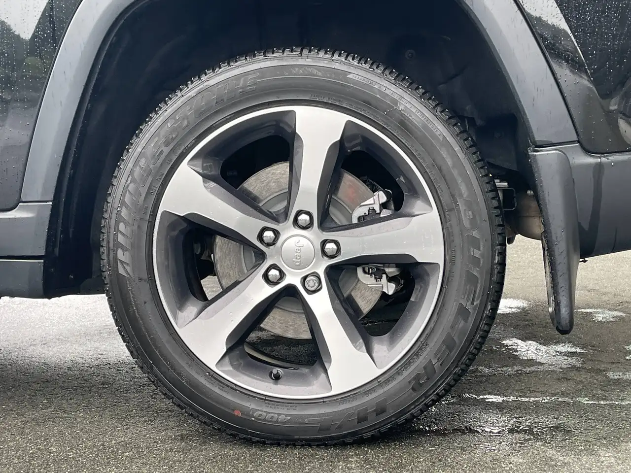 Jeep Grand Cherokee снимка Jeep Grand Cherokee
