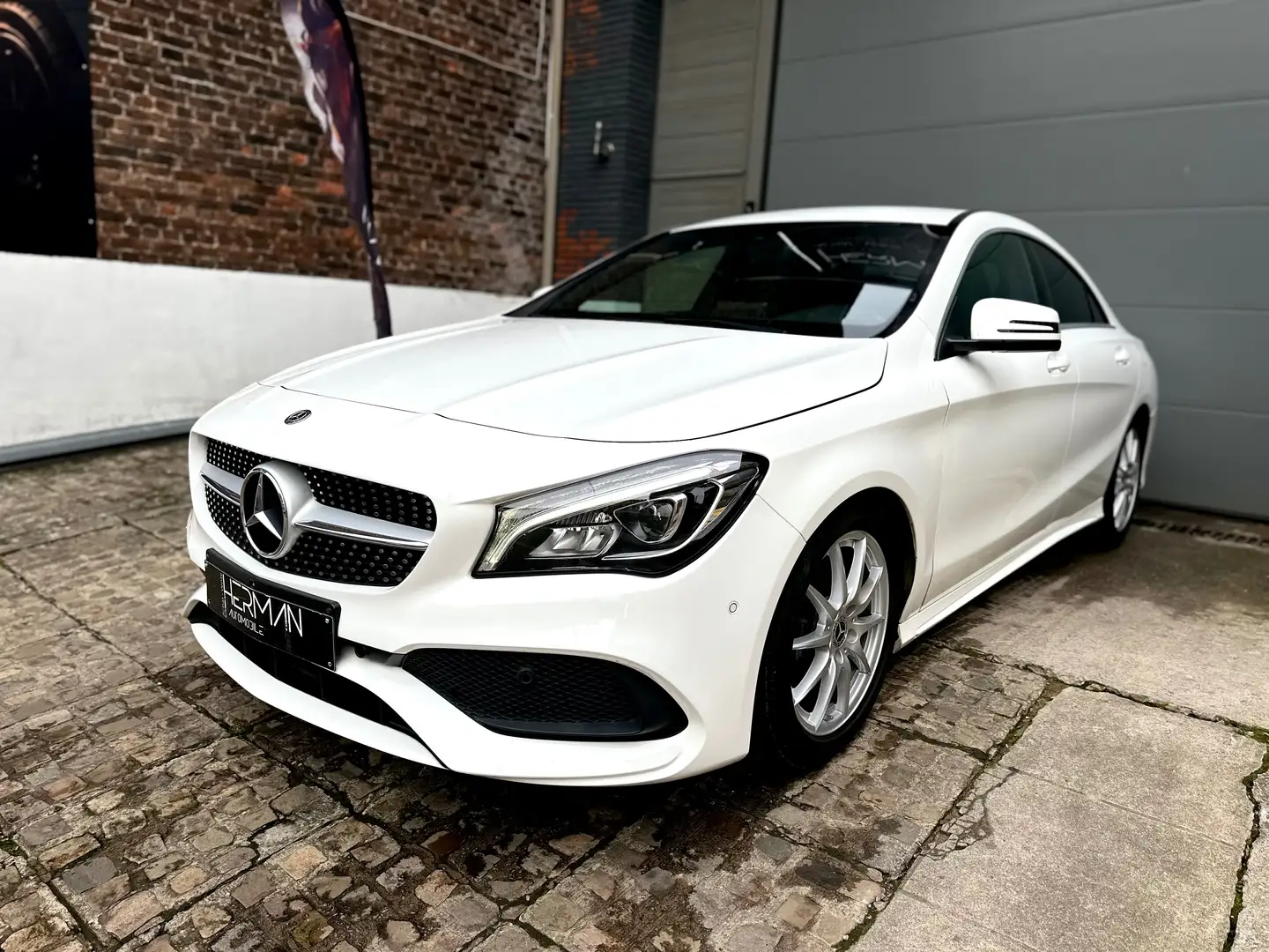 Mercedes-Benz CLA 200 CLA 200 d (EU6d-TEMP) Blanc - 1