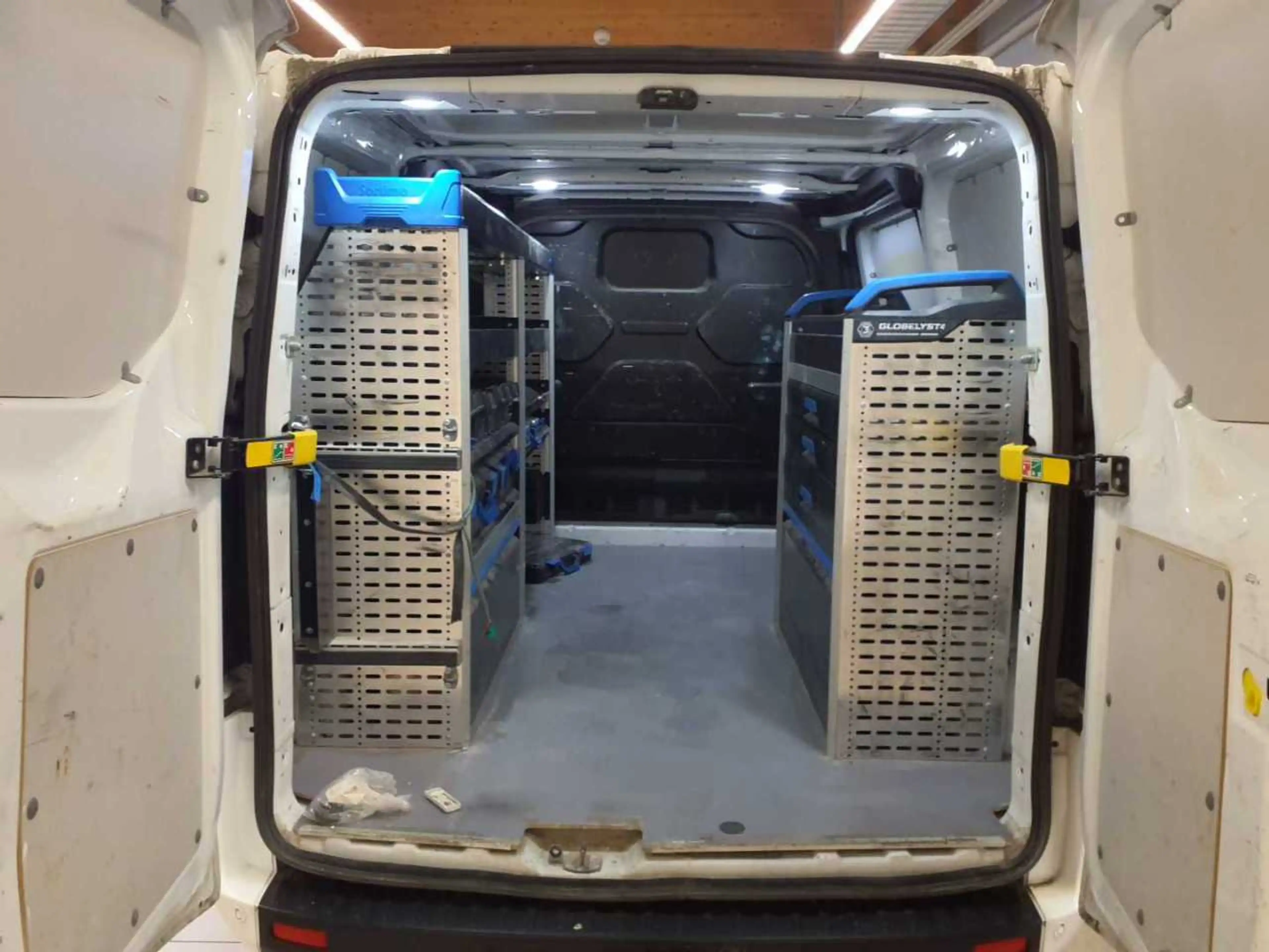 Ford Transit Transit Custom 320 L1H1 LKW VA Trend AHK — photo 10