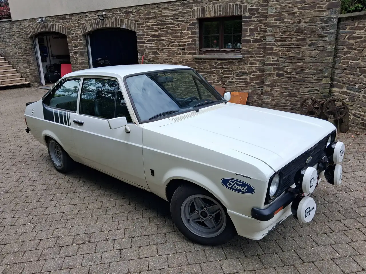 Ford Escort RS 2000 MKII de 1978, foto 3