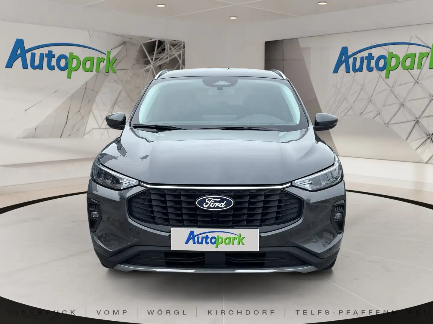 Ford Kuga FHEV Titanium CVT 4WD Grau - 2