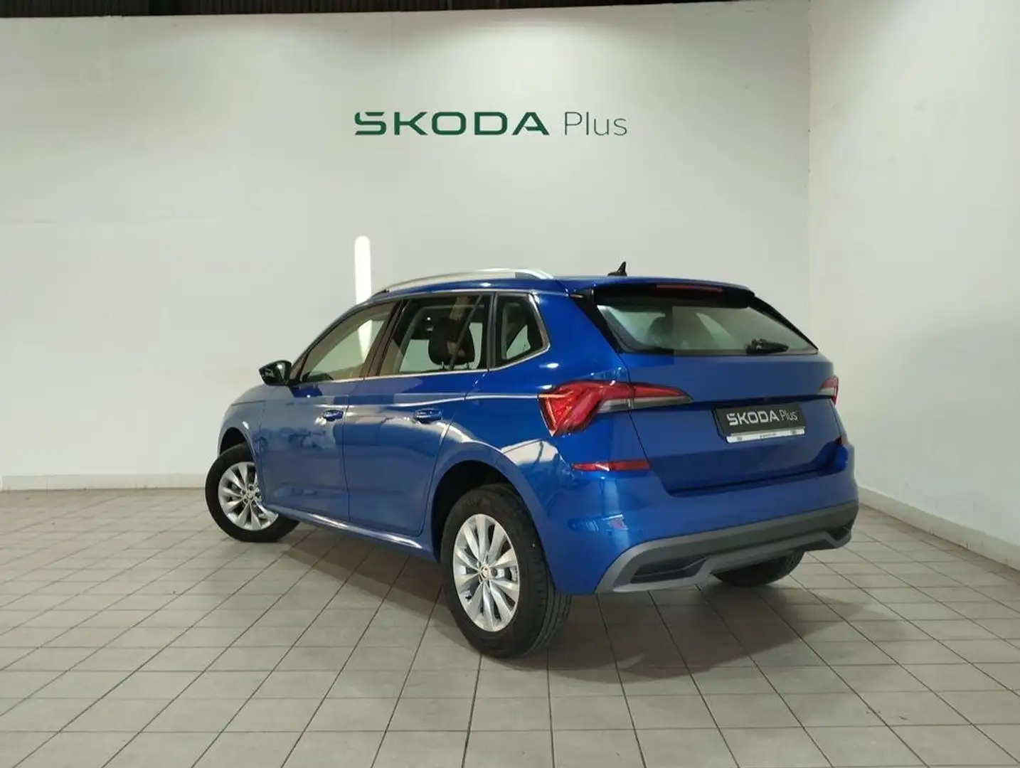 Skoda Kamiq 1.0 TSI Emotion 81kW DSG Azul - 2