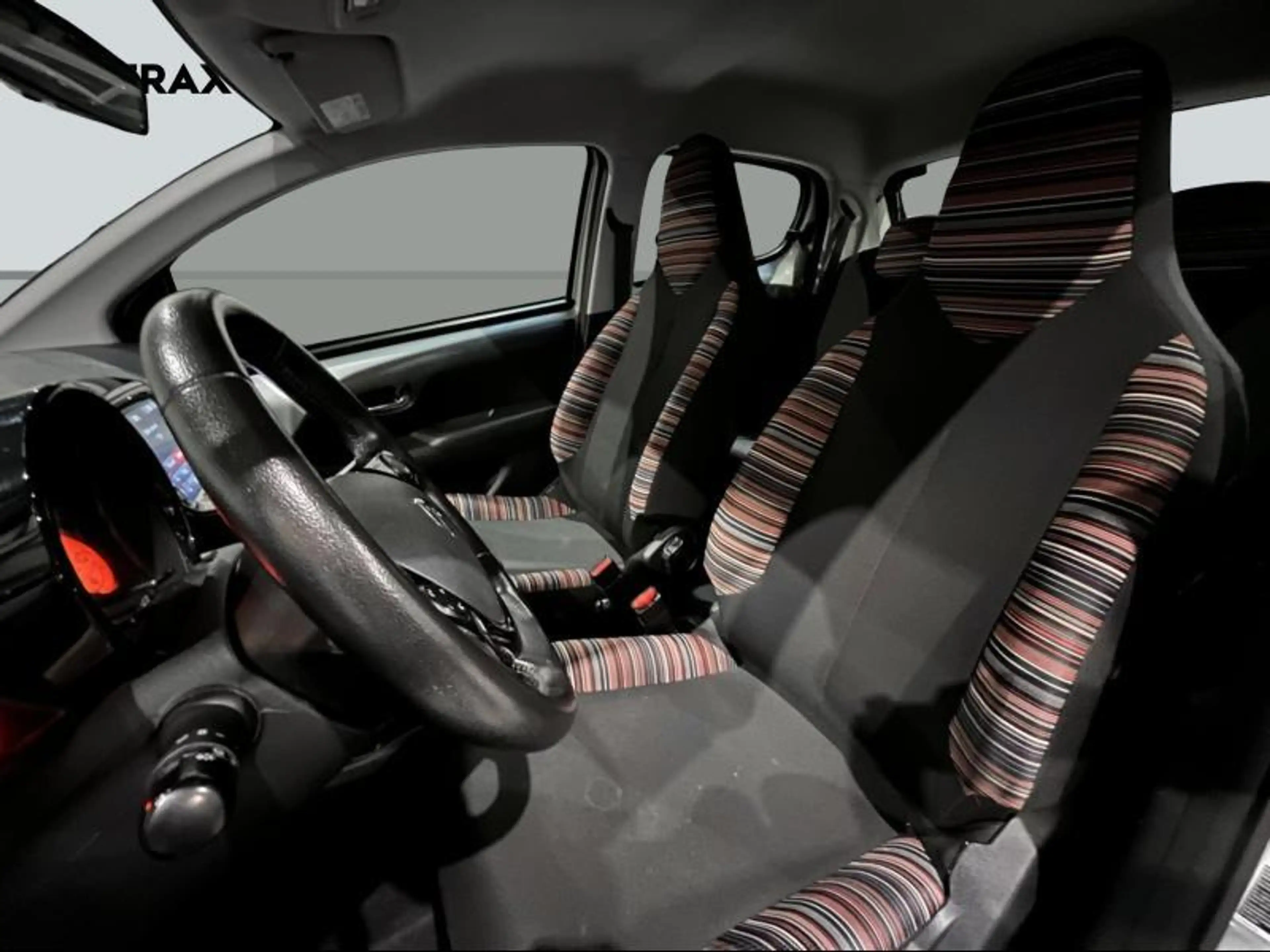 Citroen C1 Shine | Carplay | Camera | — photo 13