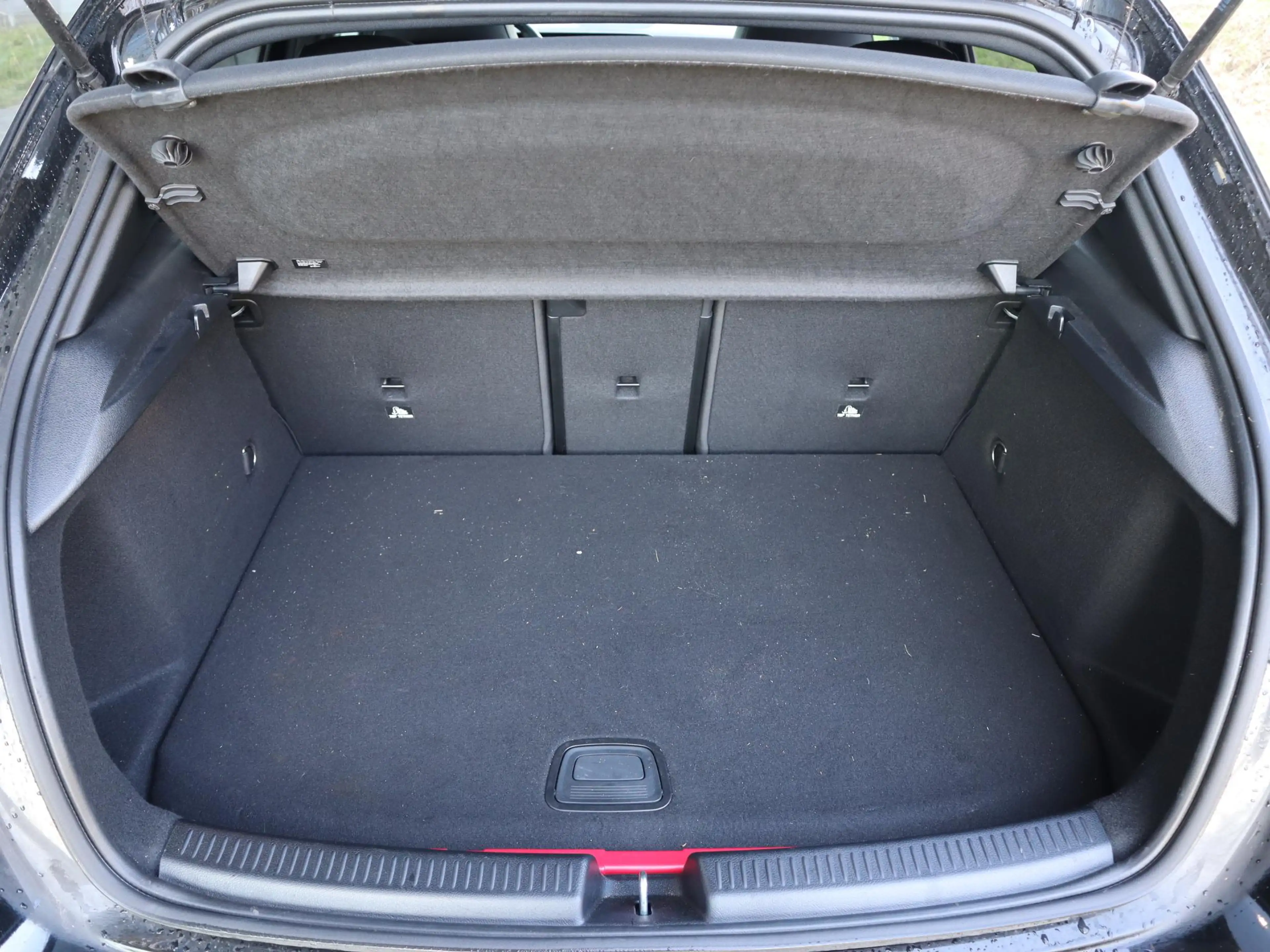 Mercedes-Benz A 250 e Star Edition AMG Line | Panoramadak | Multispaak — photo 7