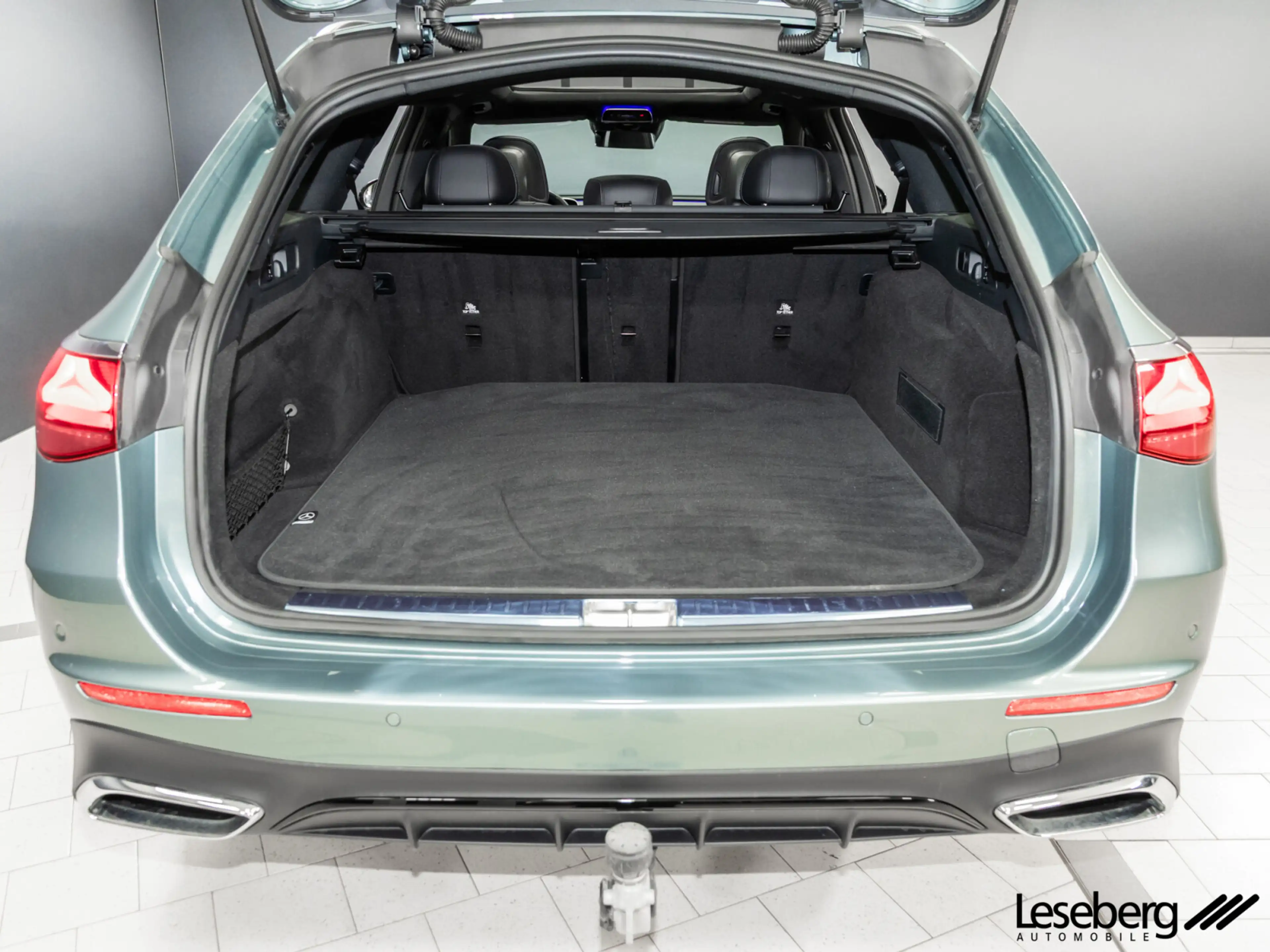 Mercedes-Benz E 450 E 450 d T 4M AMG Adv+ Night/Pano/Dig.Light/AHK/ — photo 9