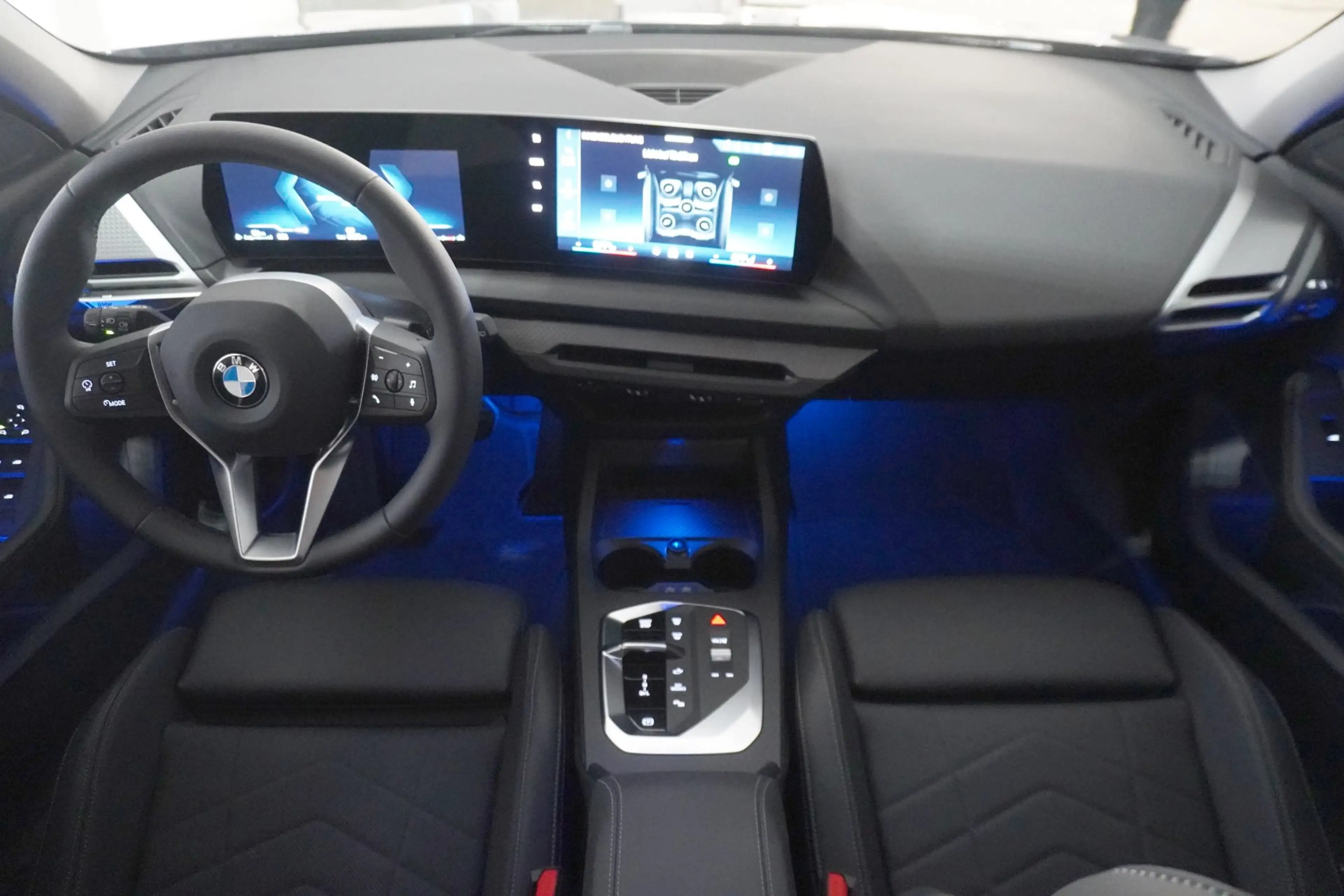 BMW 118 d — photo 13