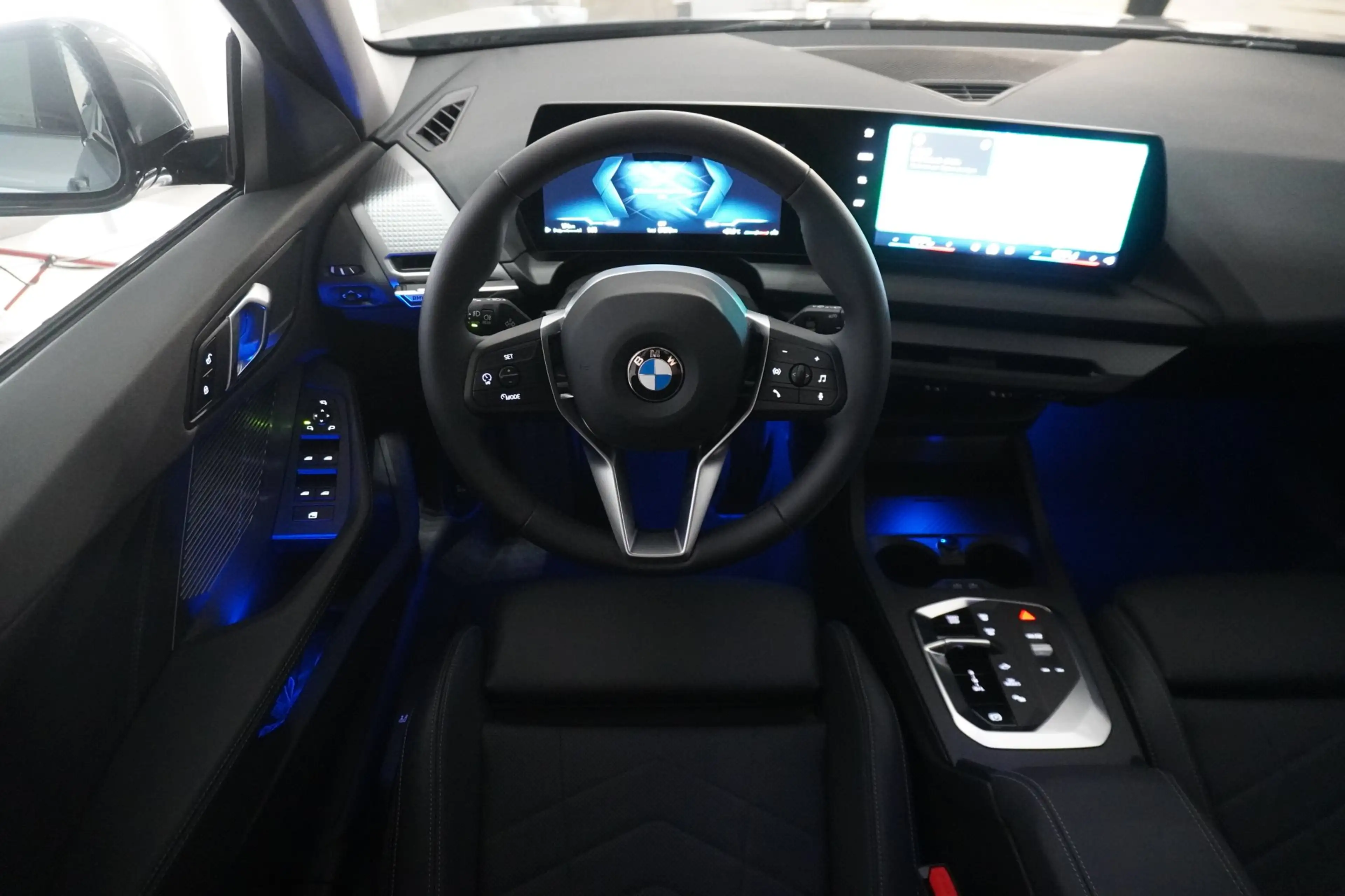 BMW 118 d — photo 12