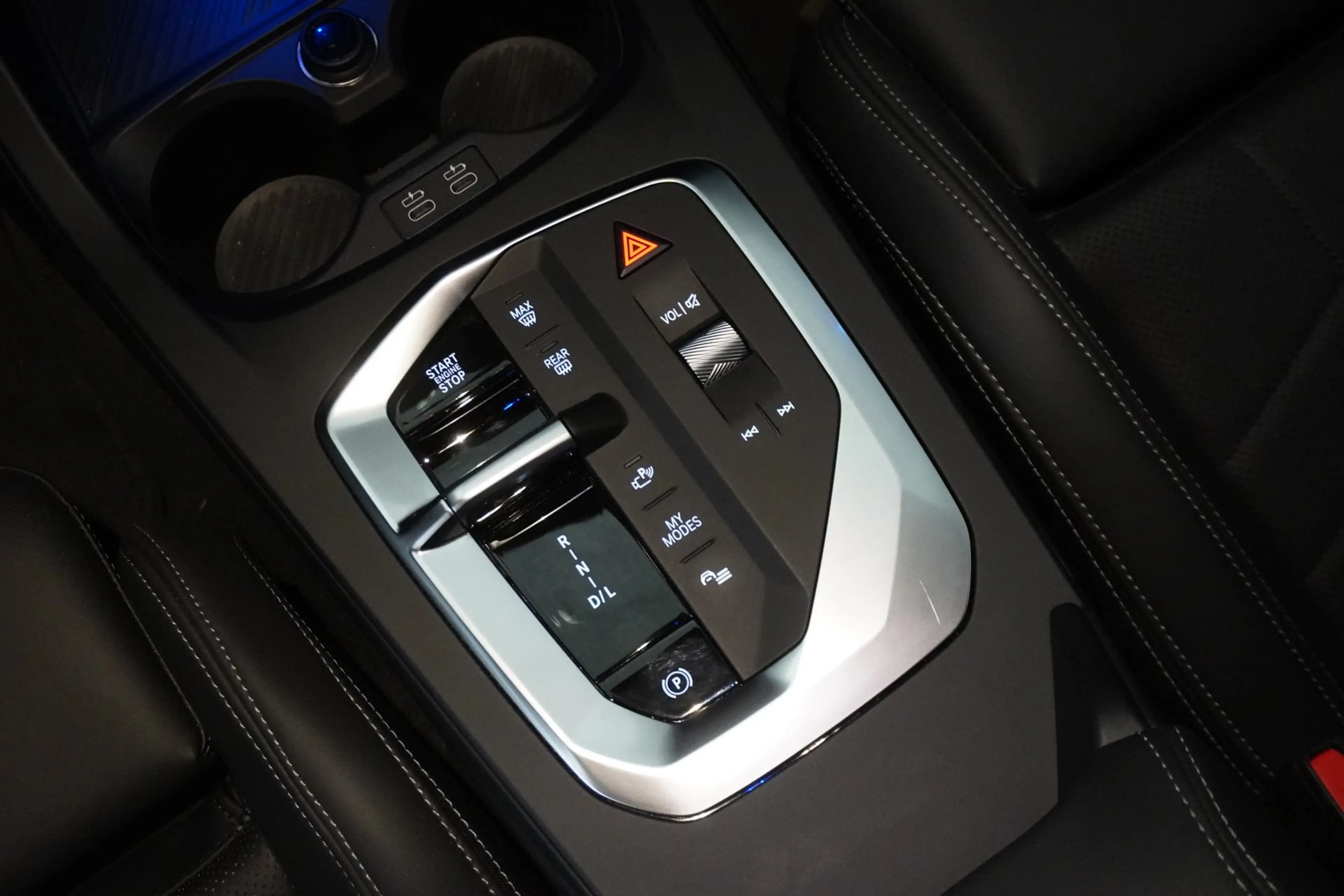 BMW 118 d — photo 15