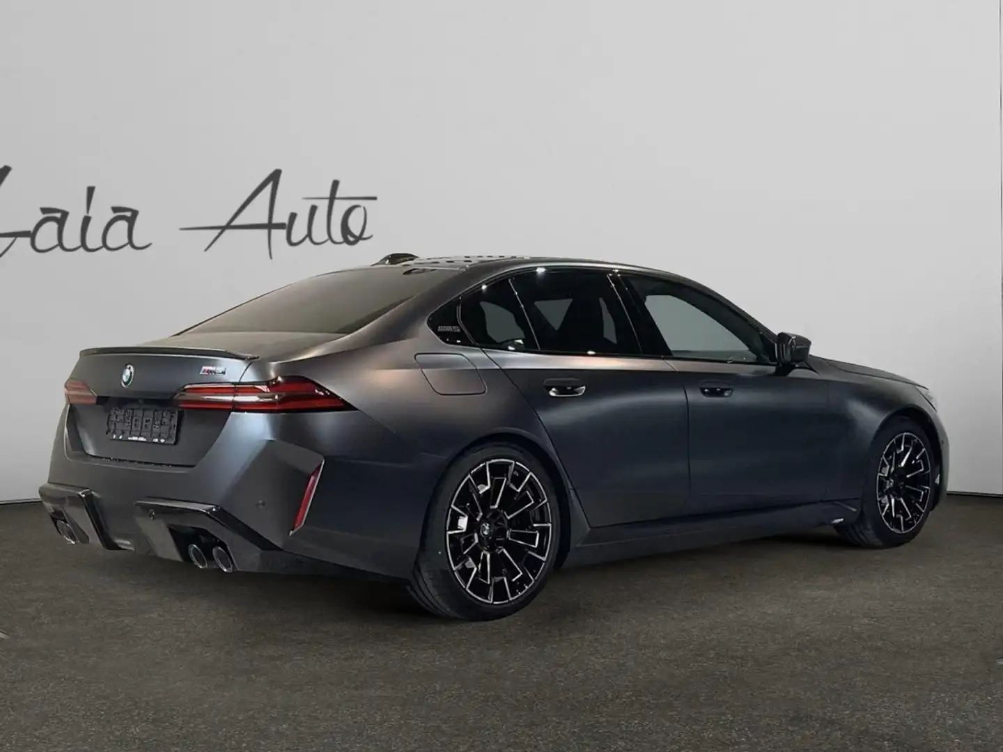 BMW M5 M5 4.4 727CV (2024/2025 diverse disponibilità) - 2