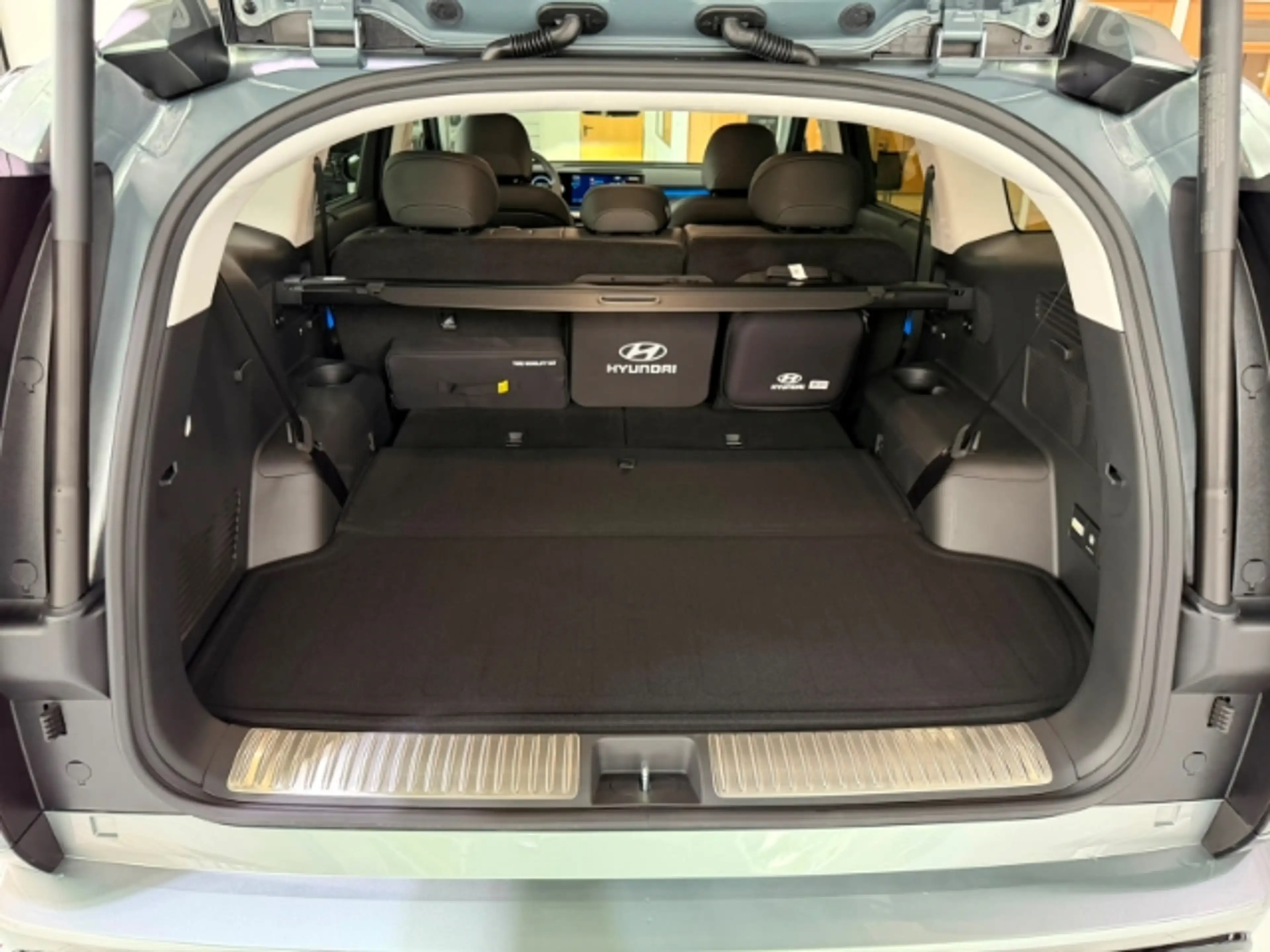 Hyundai IONIQ 9 7-Sitzer 110 kWh (307 PS) 4WD UNIQ — photo 7