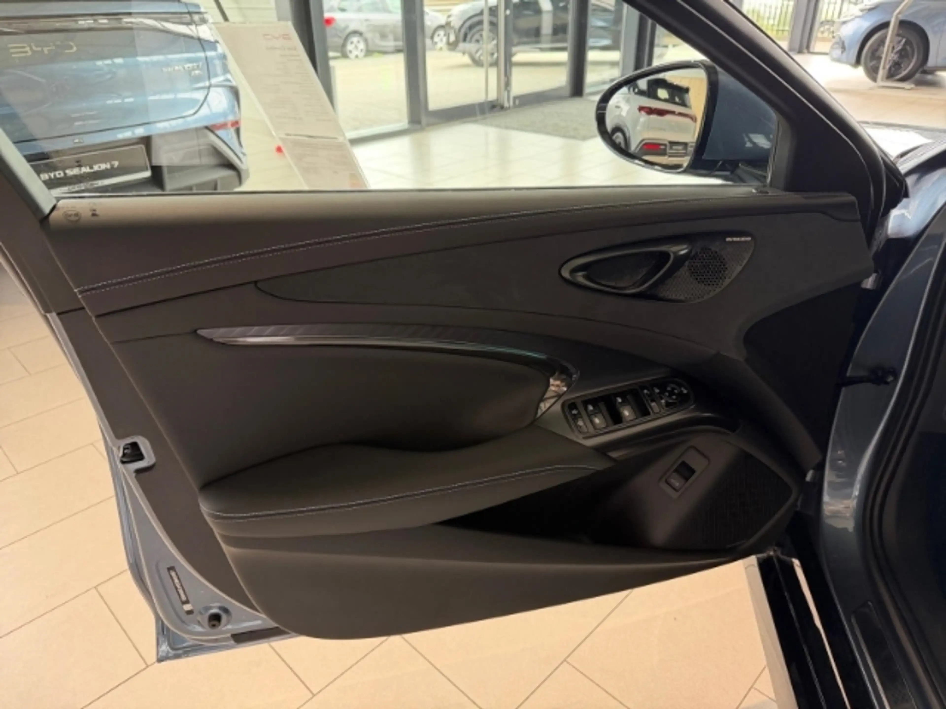 BYD Seal Comfort/61,4 kWh/Panorama/LED/Sitzheizung/Klimaaut — photo 16