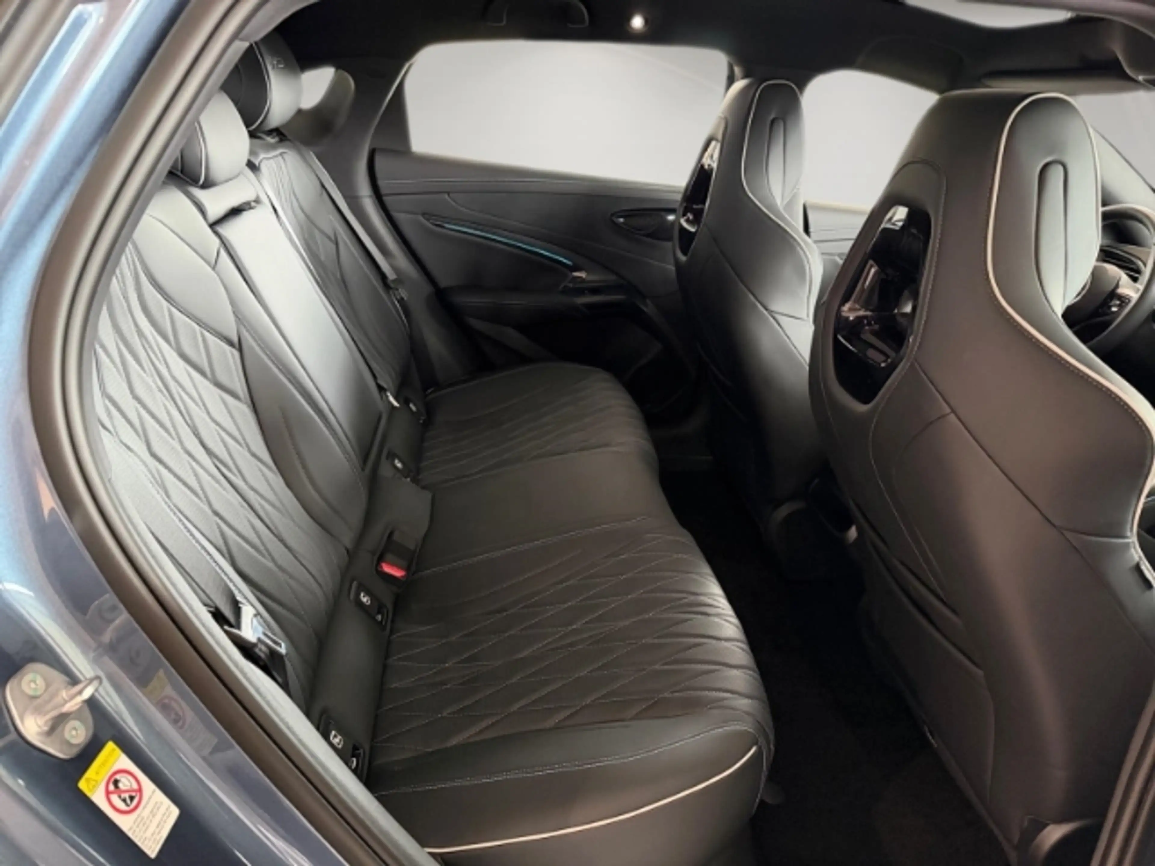 BYD Seal Comfort/61,4 kWh/Panorama/LED/Sitzheizung/Klimaaut — photo 14