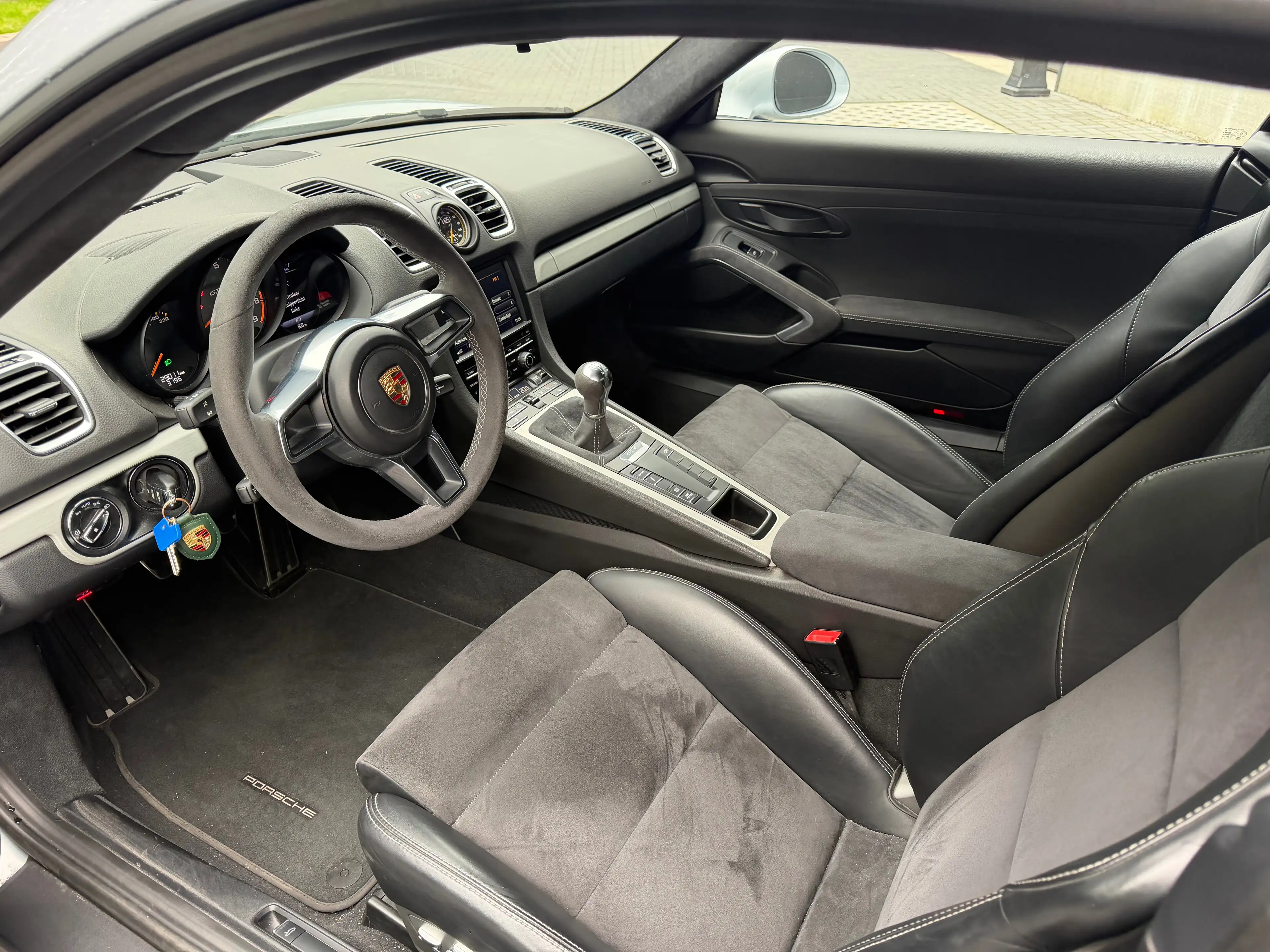 Porsche Cayman Cayman GT4 3.8i Porsche Approved *NEW ENGINE* — photo 8