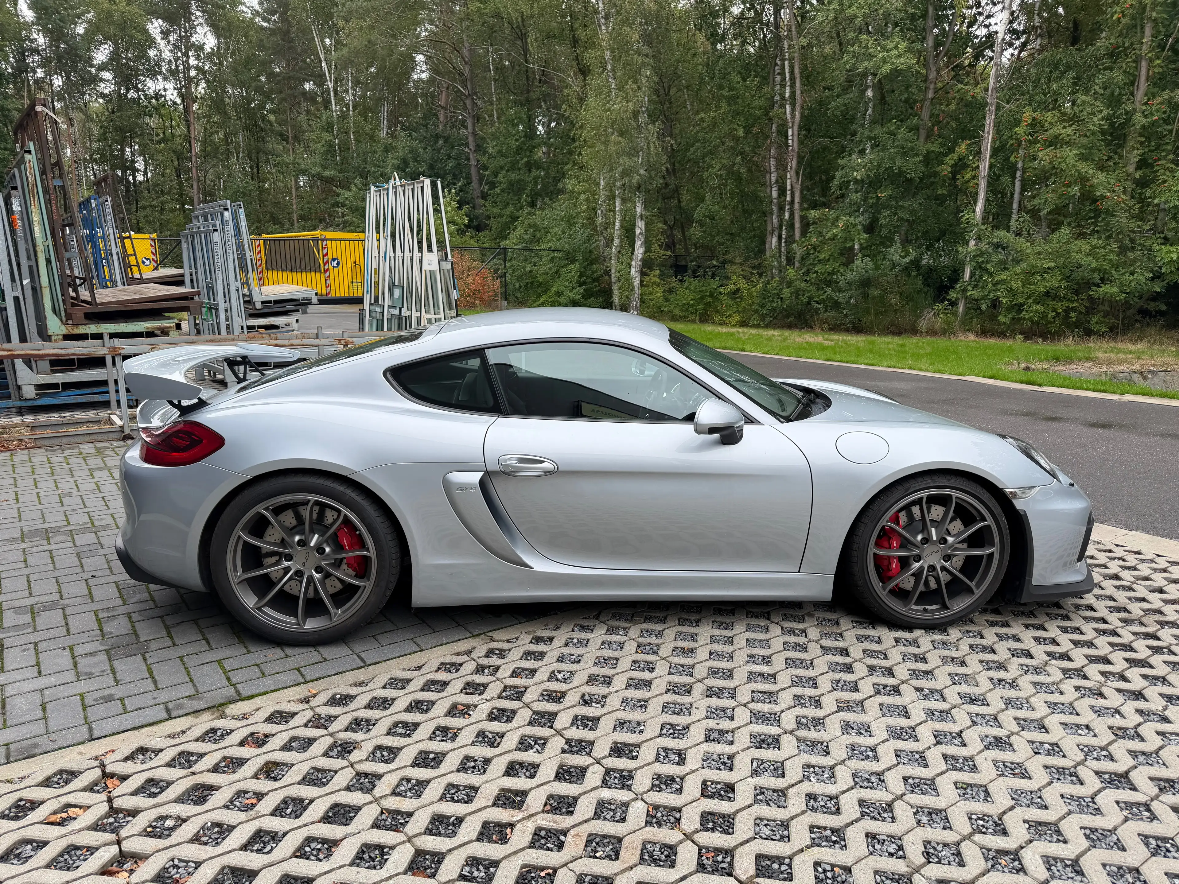 Porsche Cayman Cayman GT4 3.8i Porsche Approved *NEW ENGINE* — photo 2