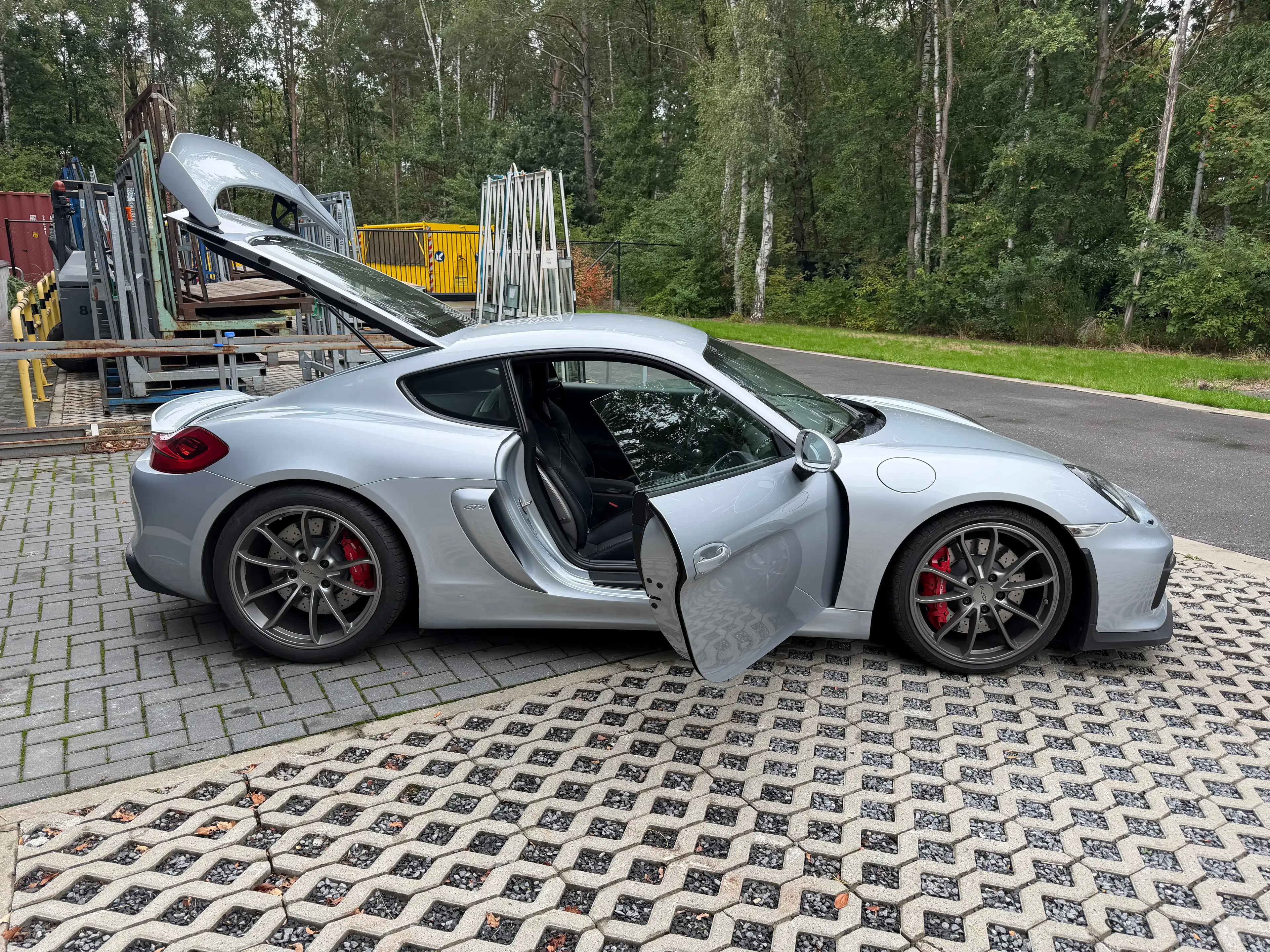 Porsche Cayman Cayman GT4 3.8i Porsche Approved *NEW ENGINE* — photo 3