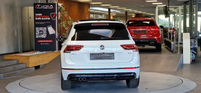 Volkswagen Tiguan view 8