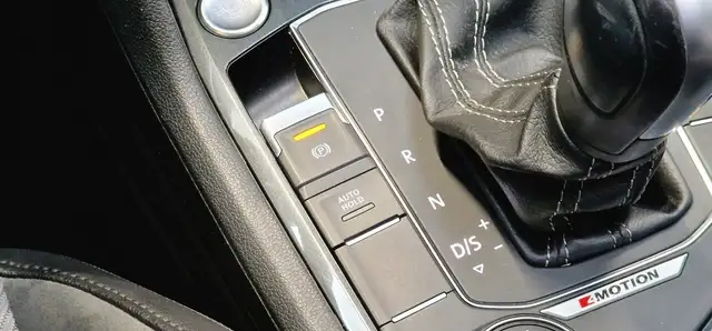 Volkswagen Tiguan view 22