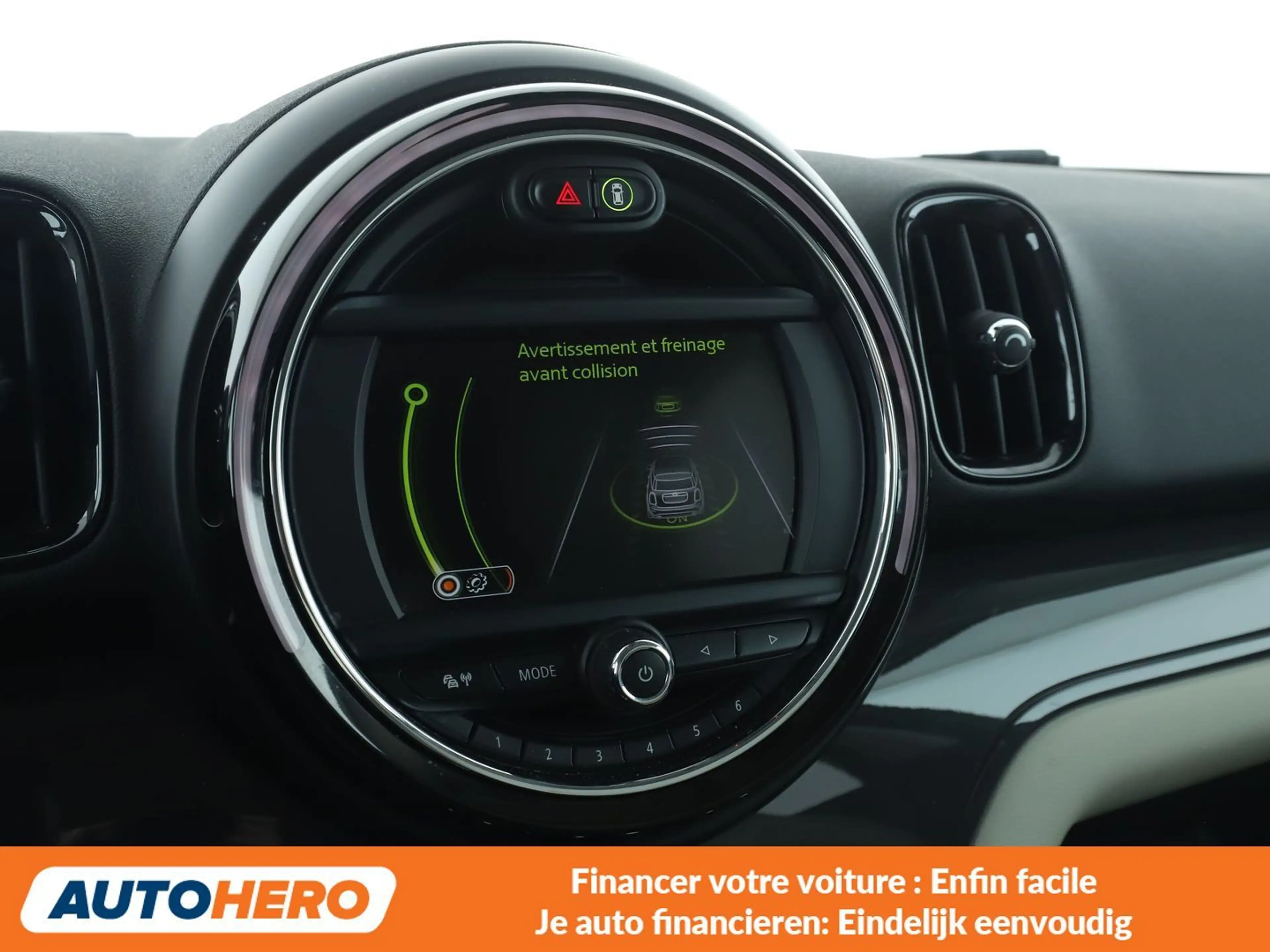 MINI Cooper D Countryman Cooper D — photo 10