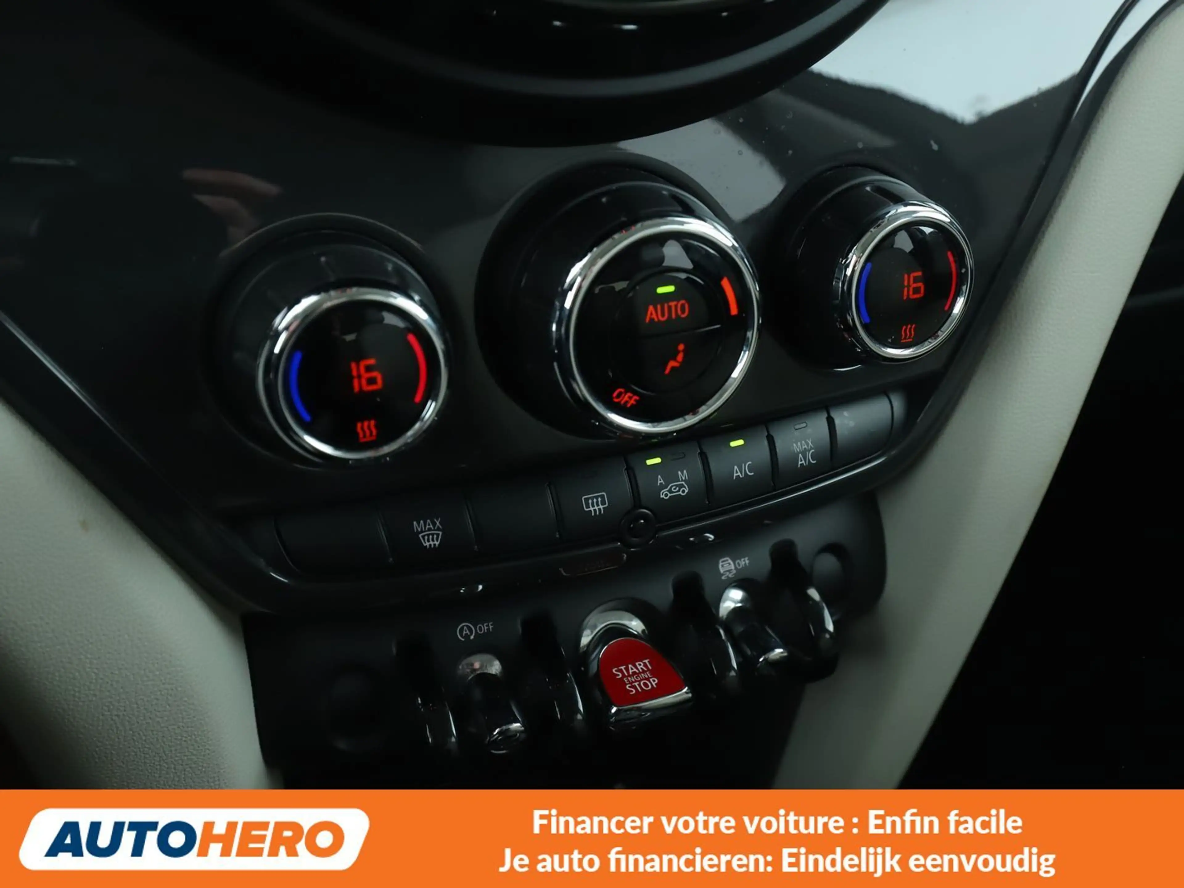 MINI Cooper D Countryman Cooper D — photo 14