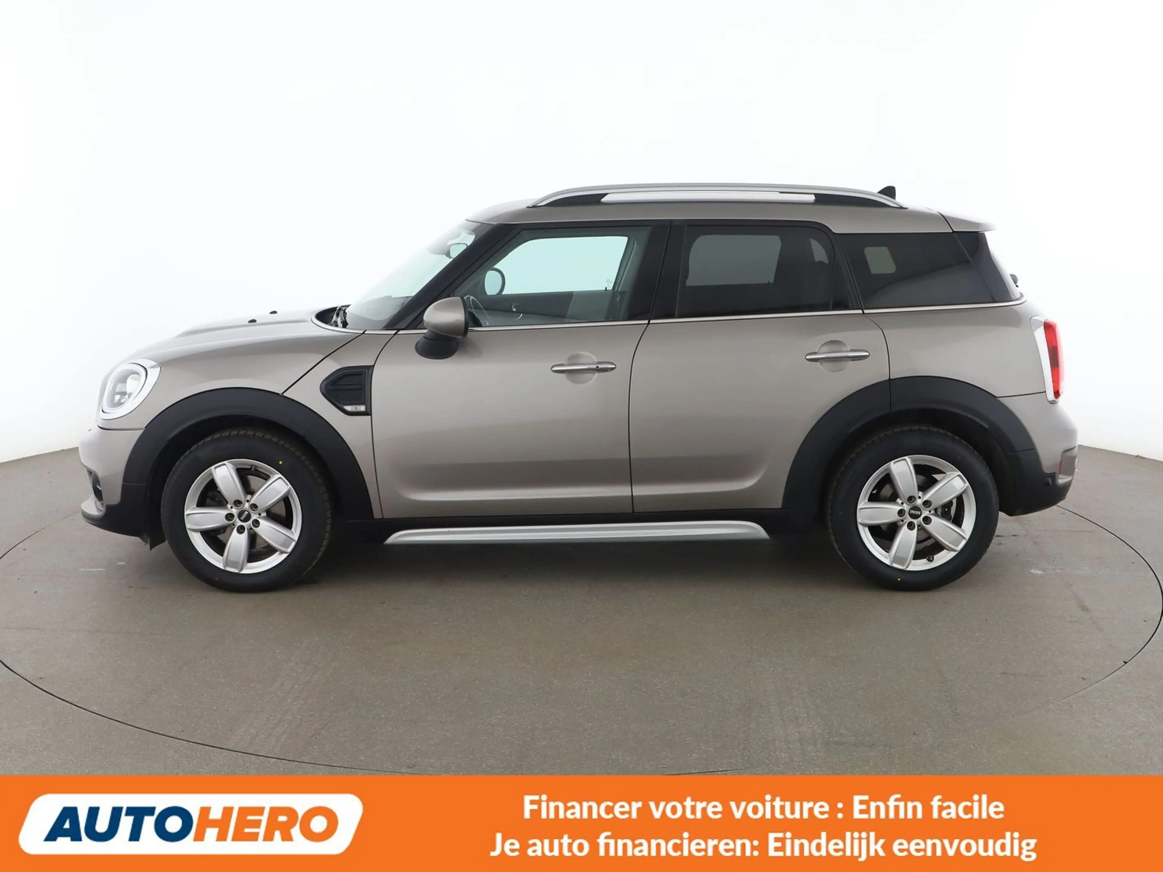 MINI Cooper D Countryman Cooper D — photo 3