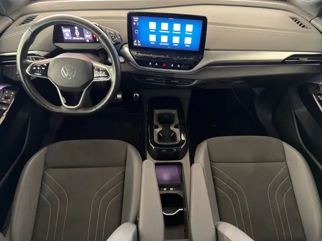 Volkswagen Id.5 view 5