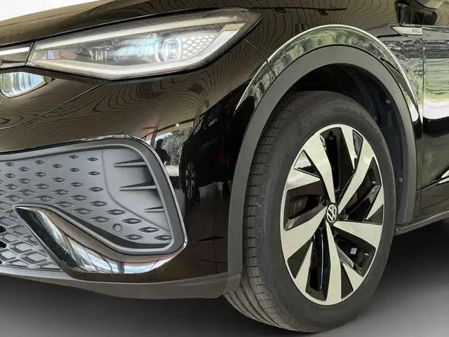 Volkswagen Id.5 view 14
