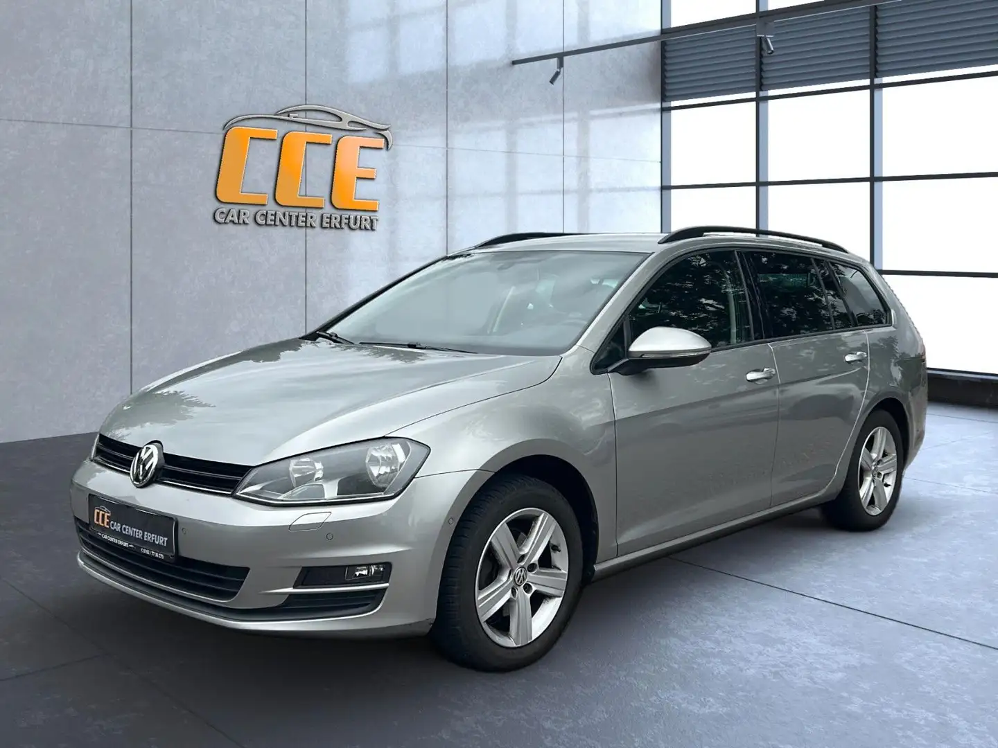 Volkswagen Golf VII Variant Life*Standheizung*DSG*SHZ*Garan Silber - 1