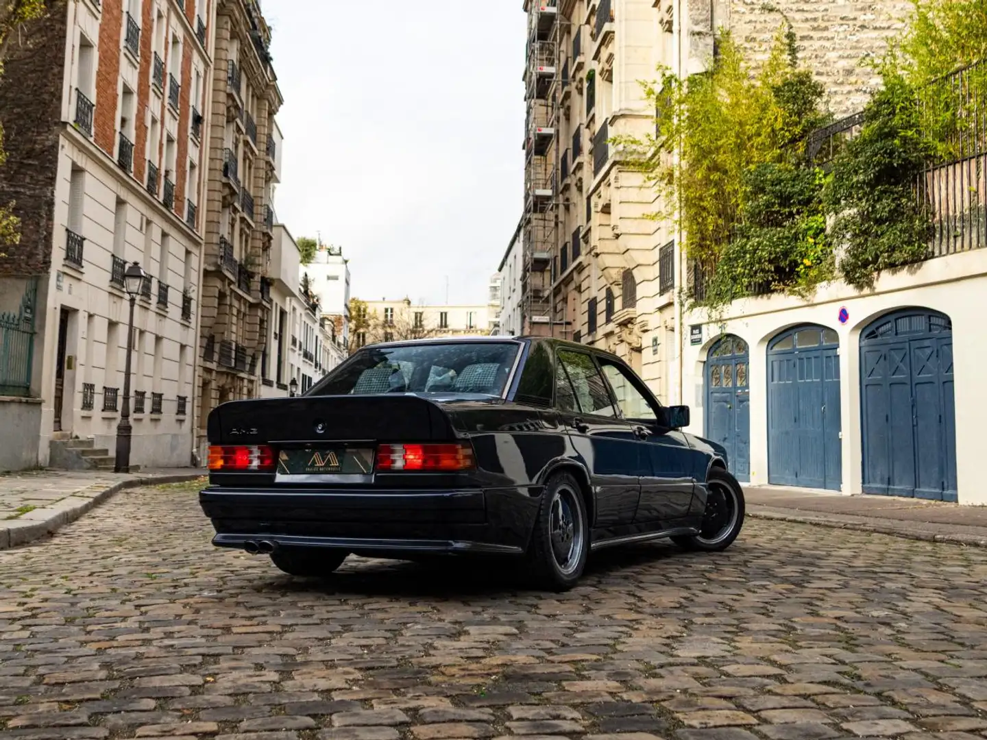 Mercedes-Benz 190 E 3.2 AMG Schwarz - 2