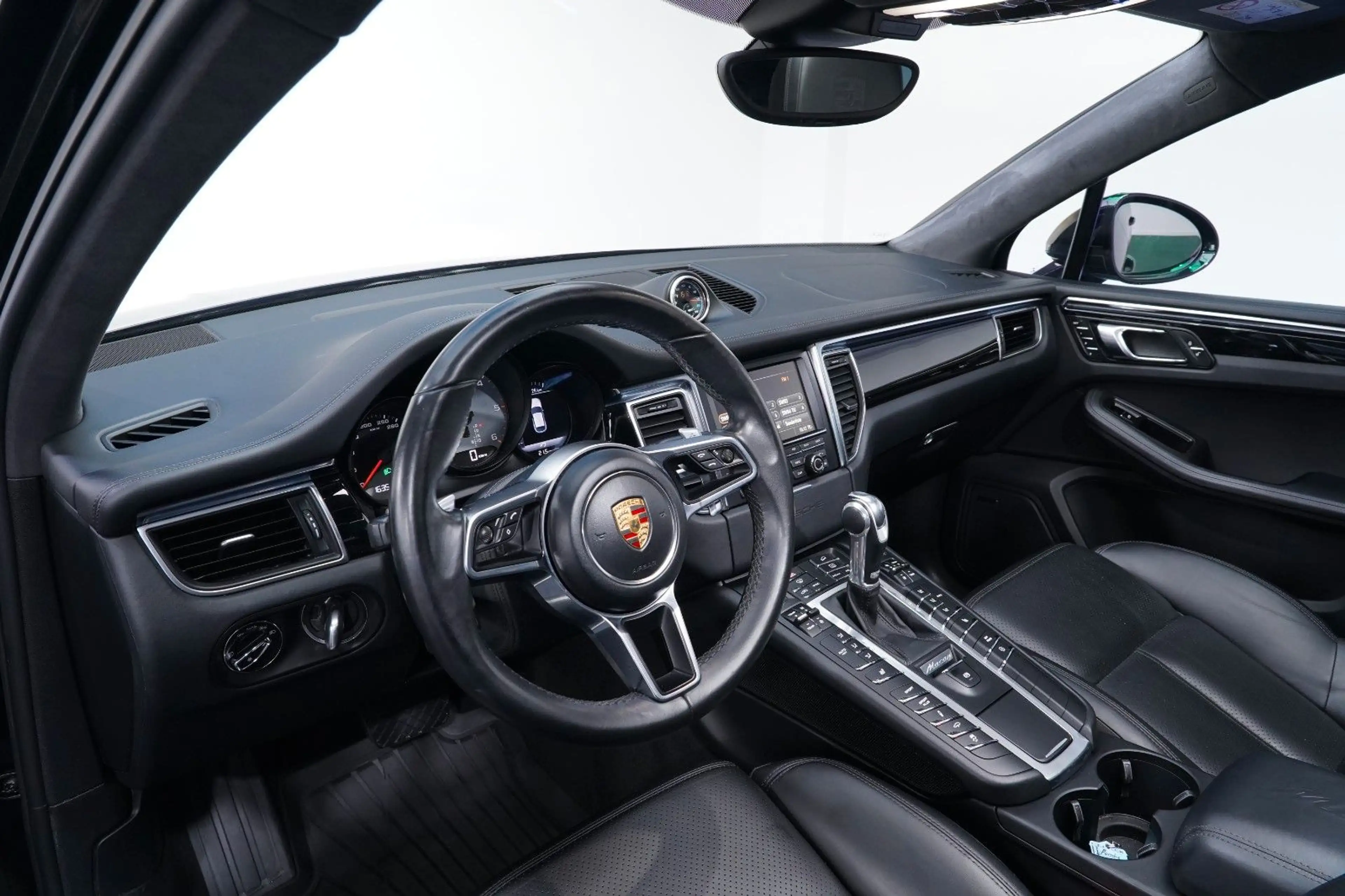 Porsche Macan S Diesel APPROVED 09/27 PDK/PANO/BOSE® — photo 13