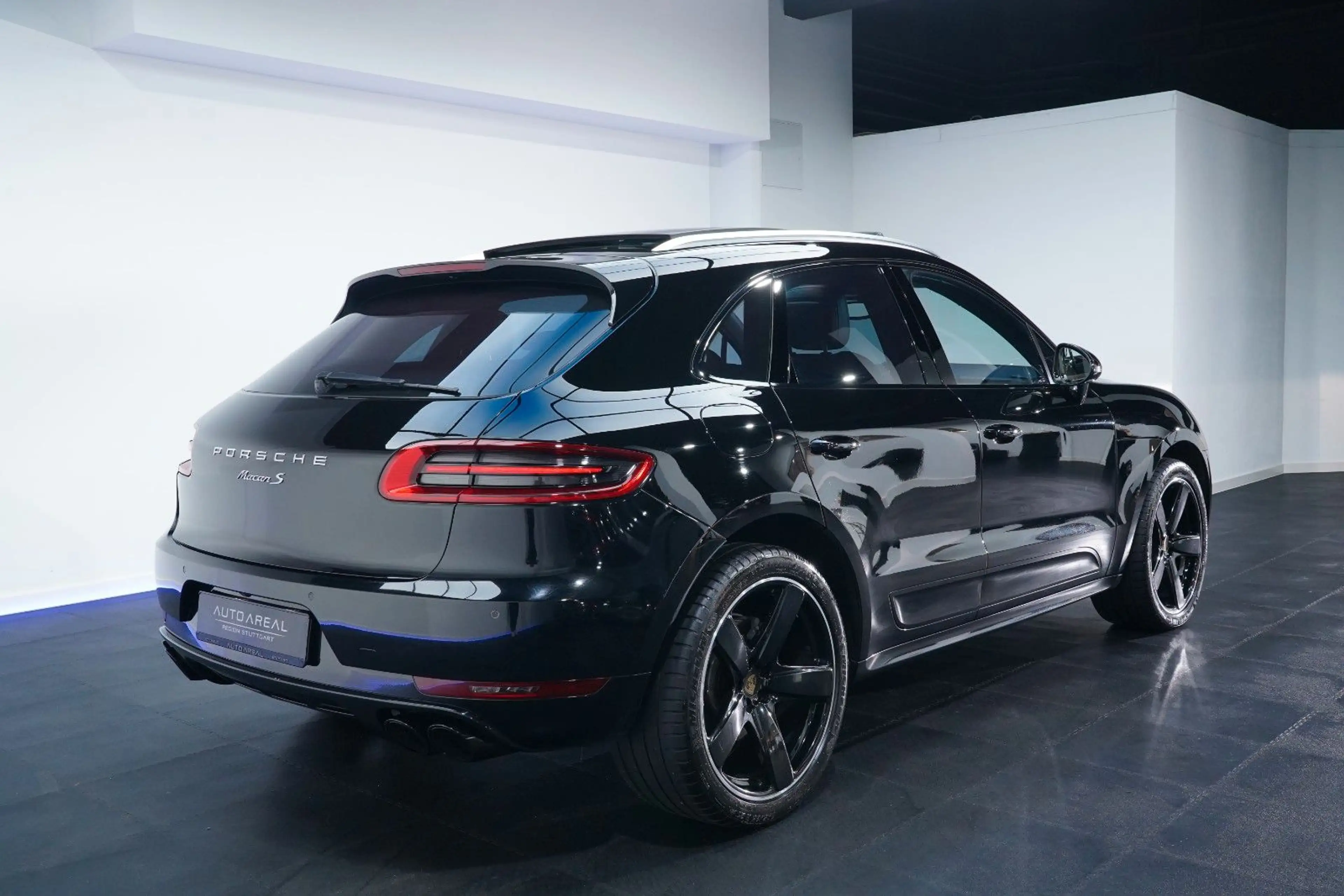 Porsche Macan S Diesel APPROVED 09/27 PDK/PANO/BOSE® — photo 2