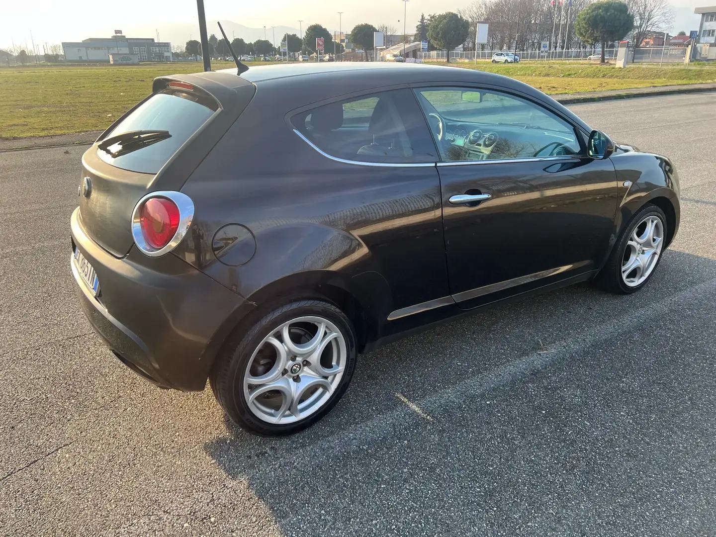 Alfa Romeo MiTo 1.6 jtdm Distinctive sport pack 120cv - 1