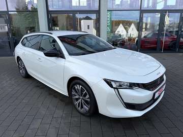 BlueHDi 130 EAT8 Allure Pack SW